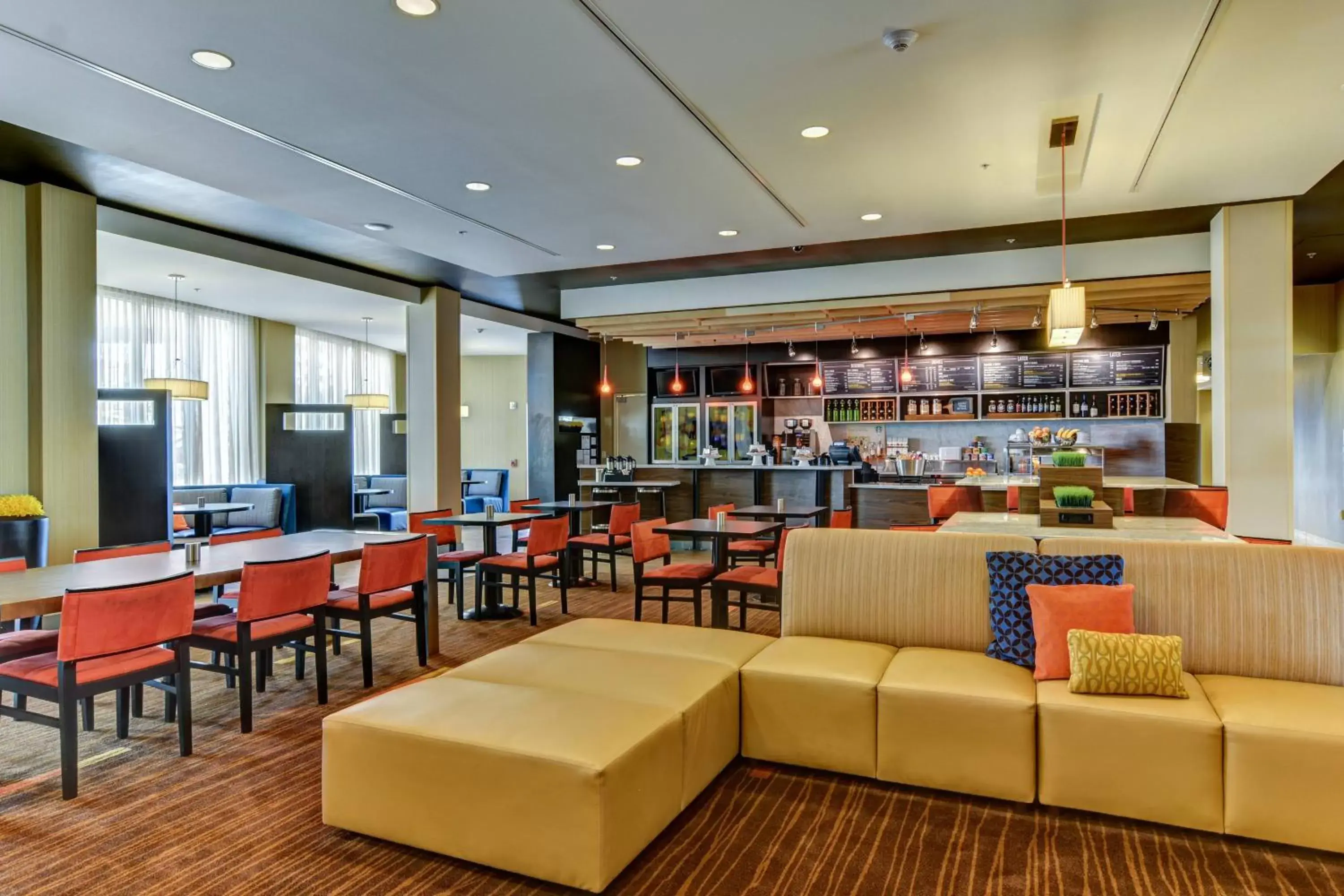 Courtyard by Marriott Bridgeport Clarksburg Courtyard by Marriott Bridgeport Clarksburg