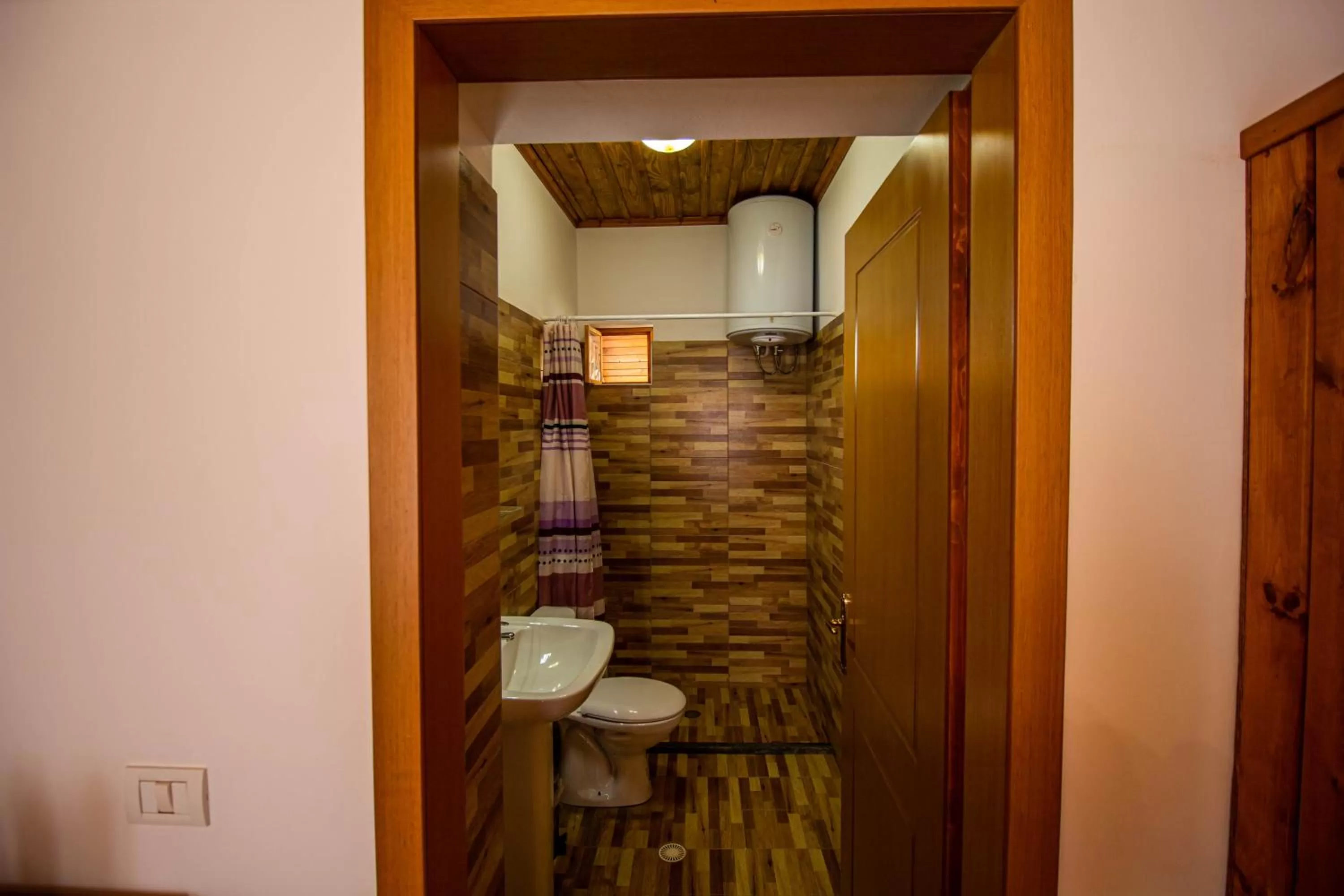 Bathroom in Hotel Bebej Tradicional