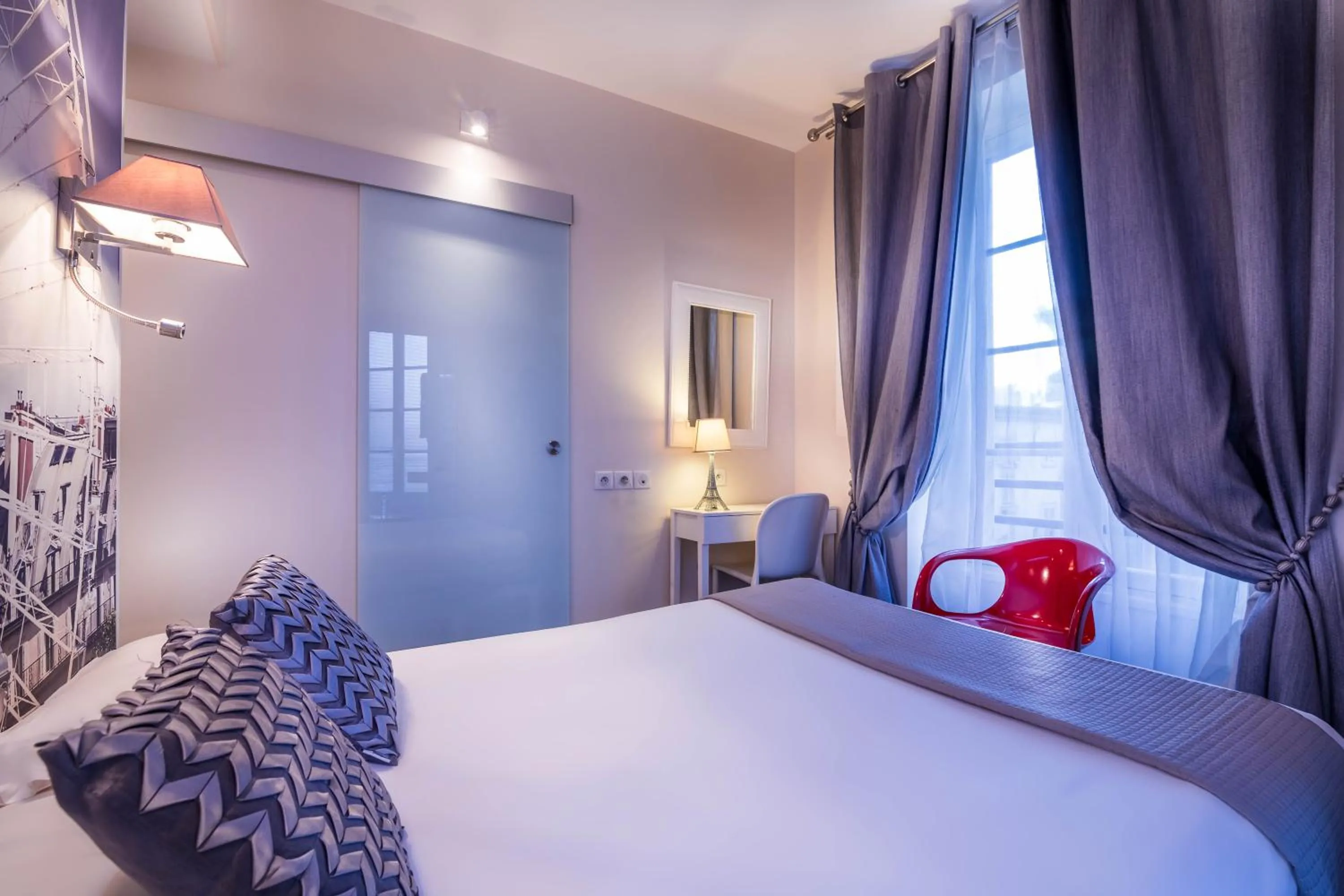 Bed in Hotel Ascot Opera