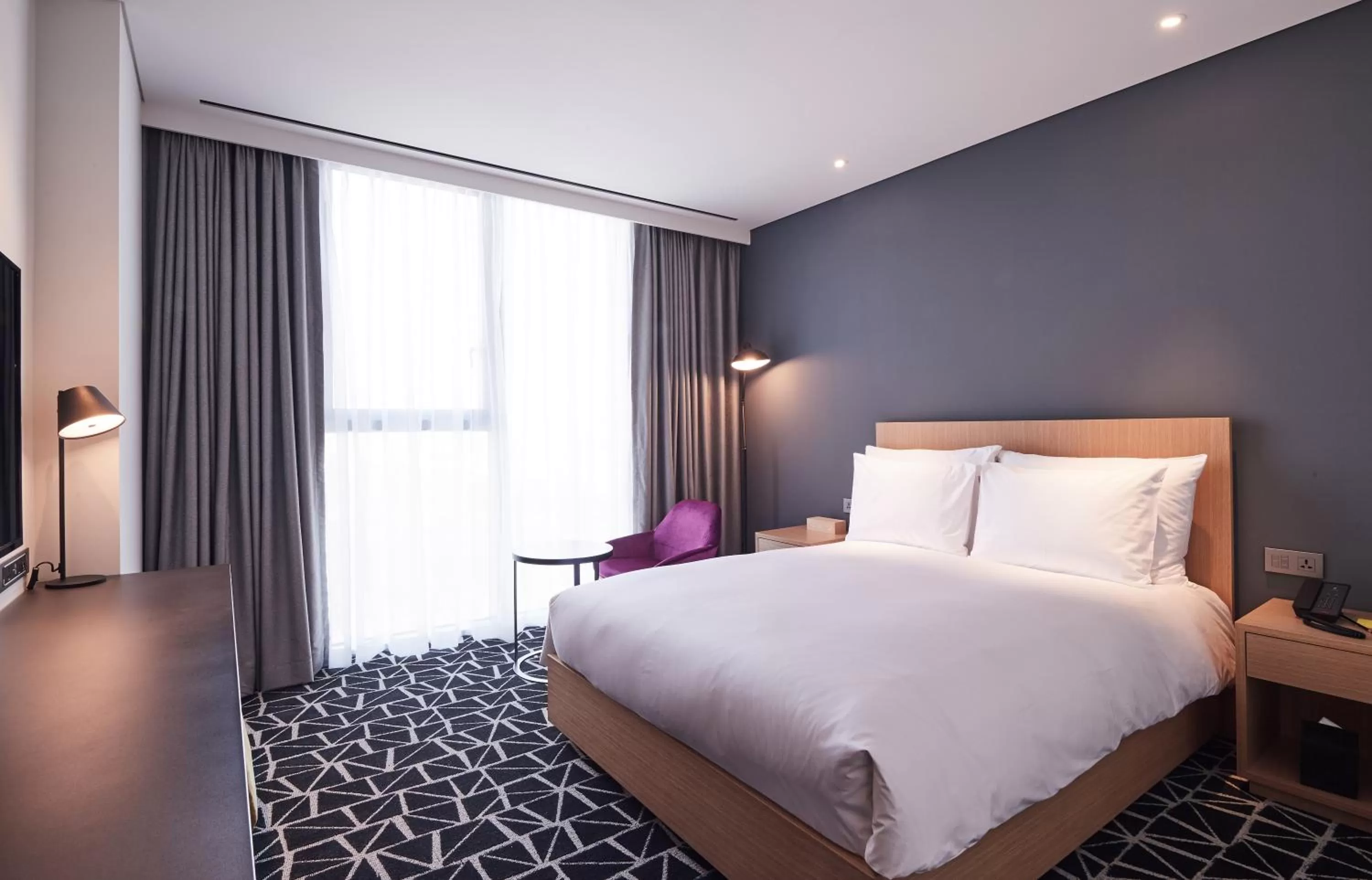 Bedroom, Bed in L7 GANGNAM by LOTTE HOTELS