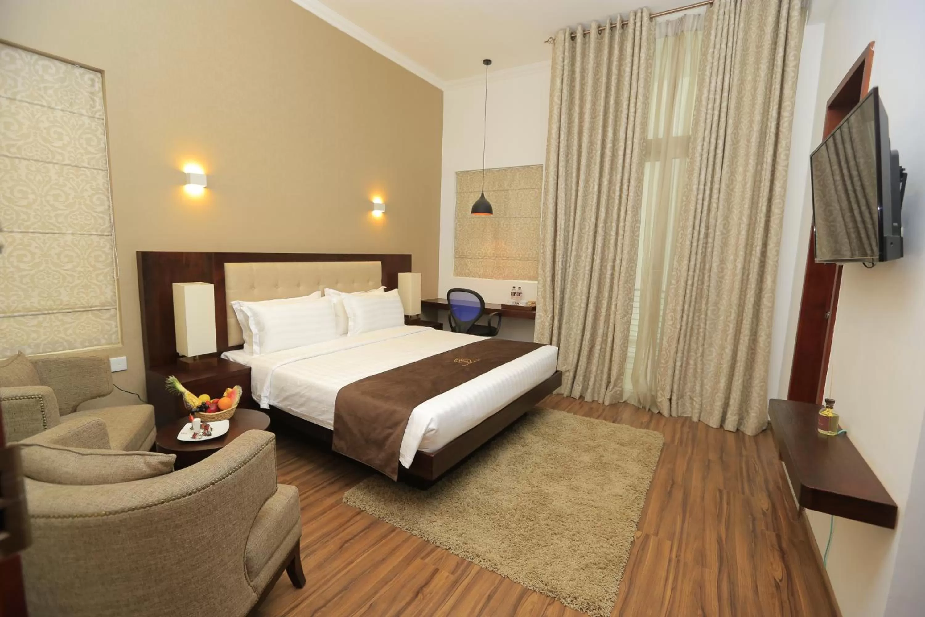 Photo of the whole room, Bed in Ripon Grand Hill By EHI