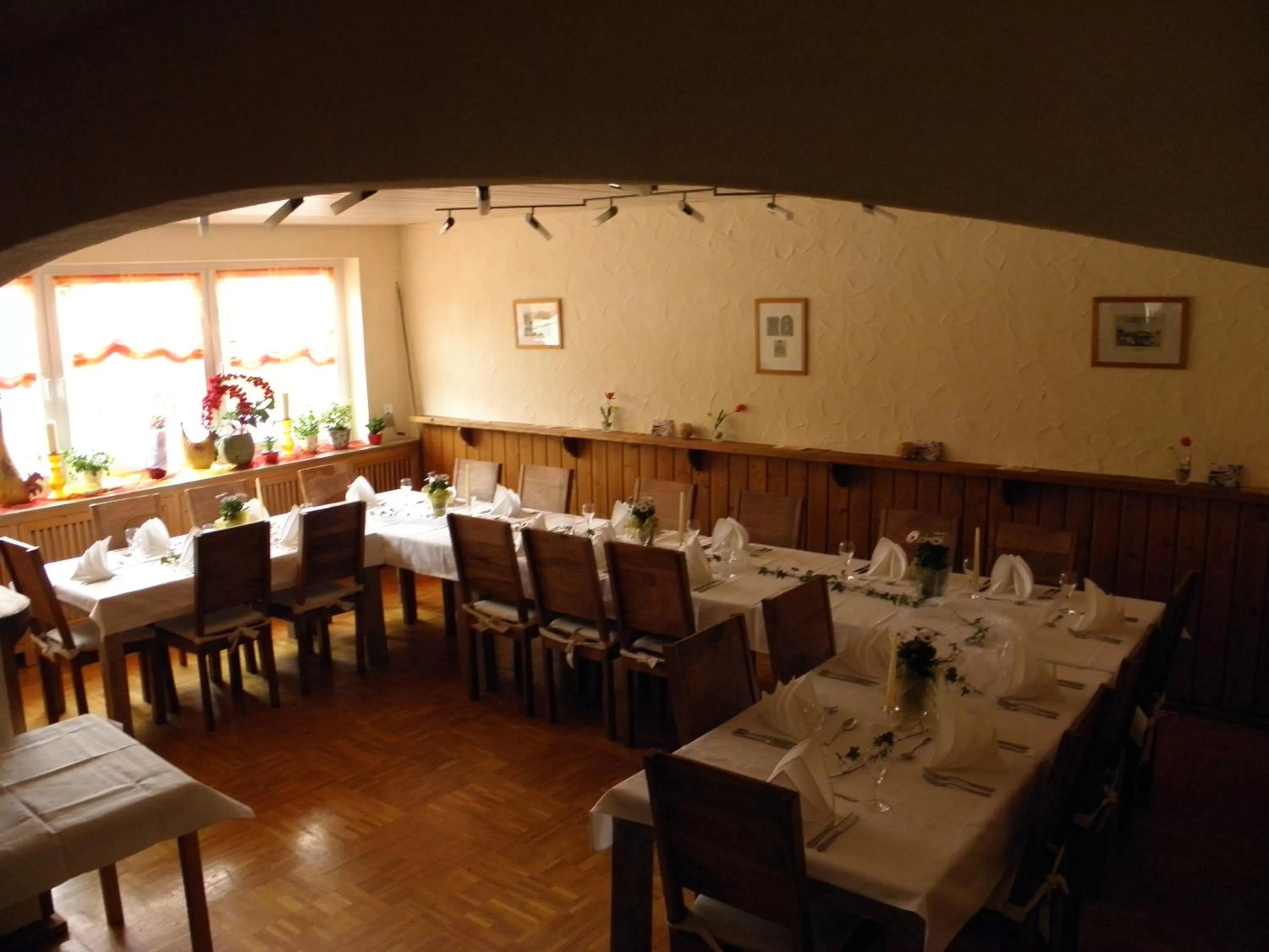 Banquet/Function facilities, Restaurant/Places to Eat in Alb Hotel Schalksburg