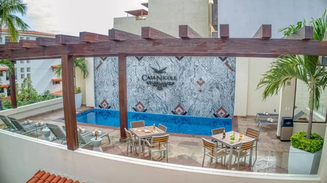 Pool view in Casa Nicole Hotel Boutique