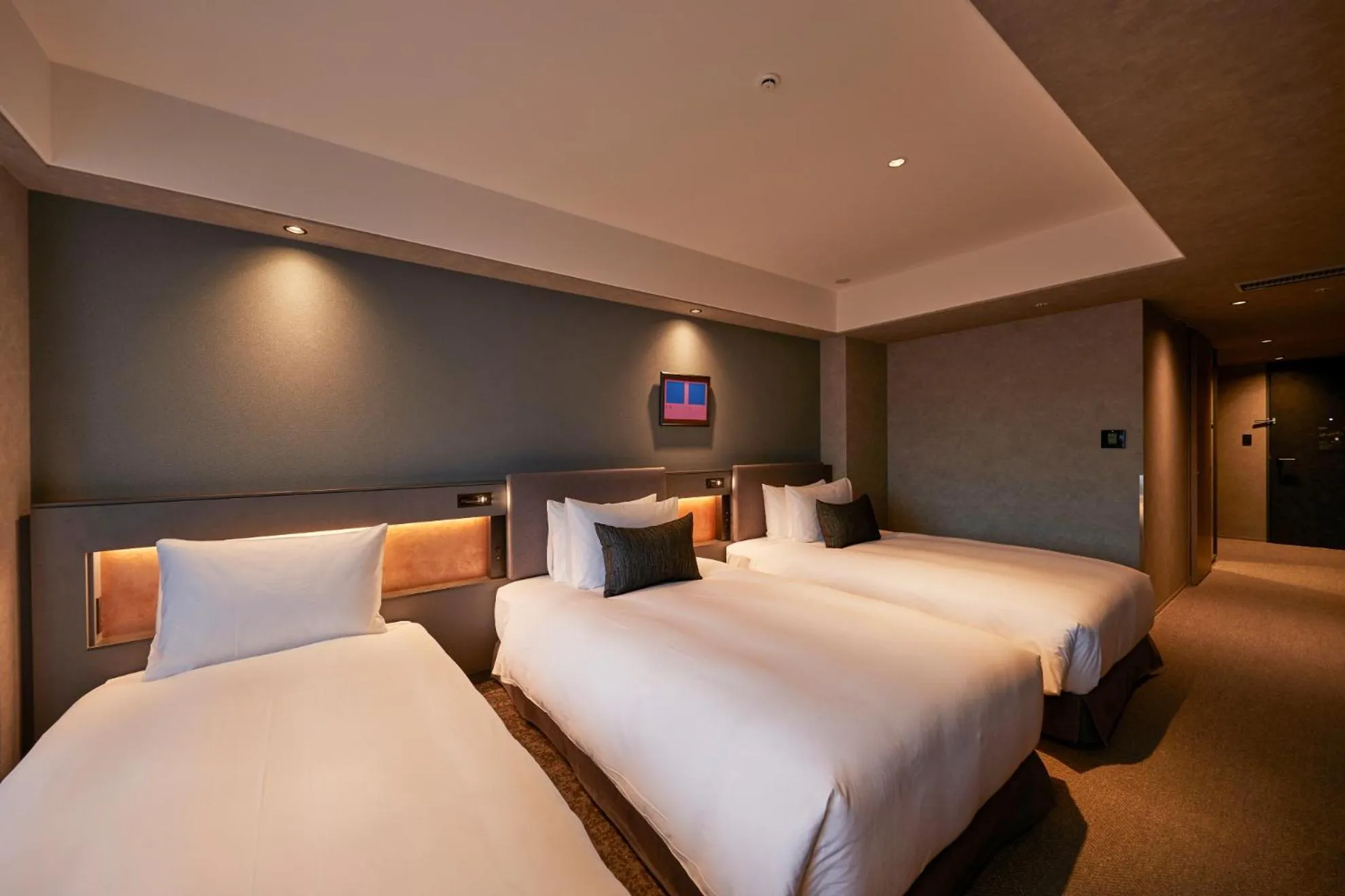 Deluxe Twin Room (with Extra Bed for 3 Adults) in NOHGA HOTEL KIYOMIZU KYOTO