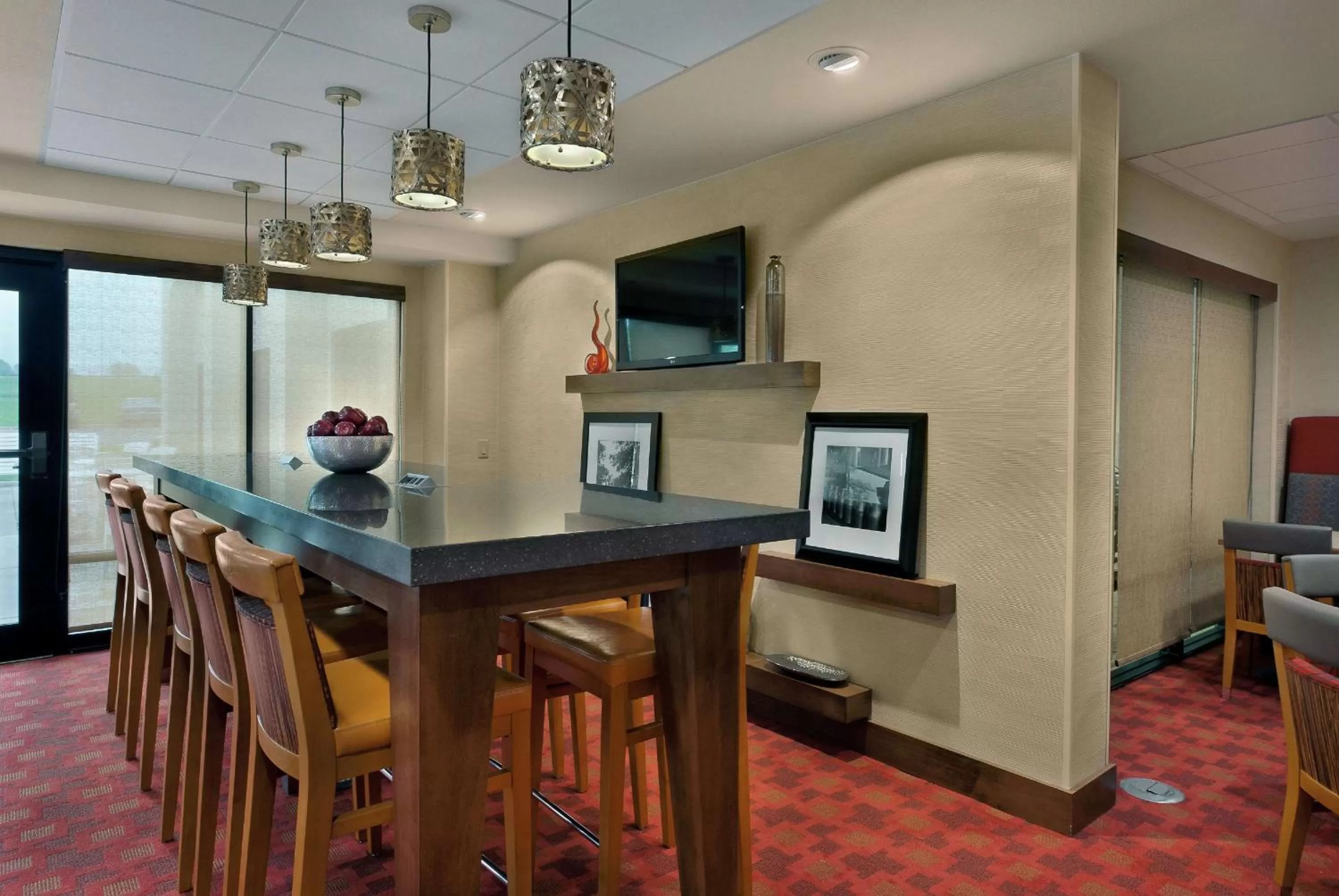 Lobby or reception in Hampton Inn Milwaukee Brookfield