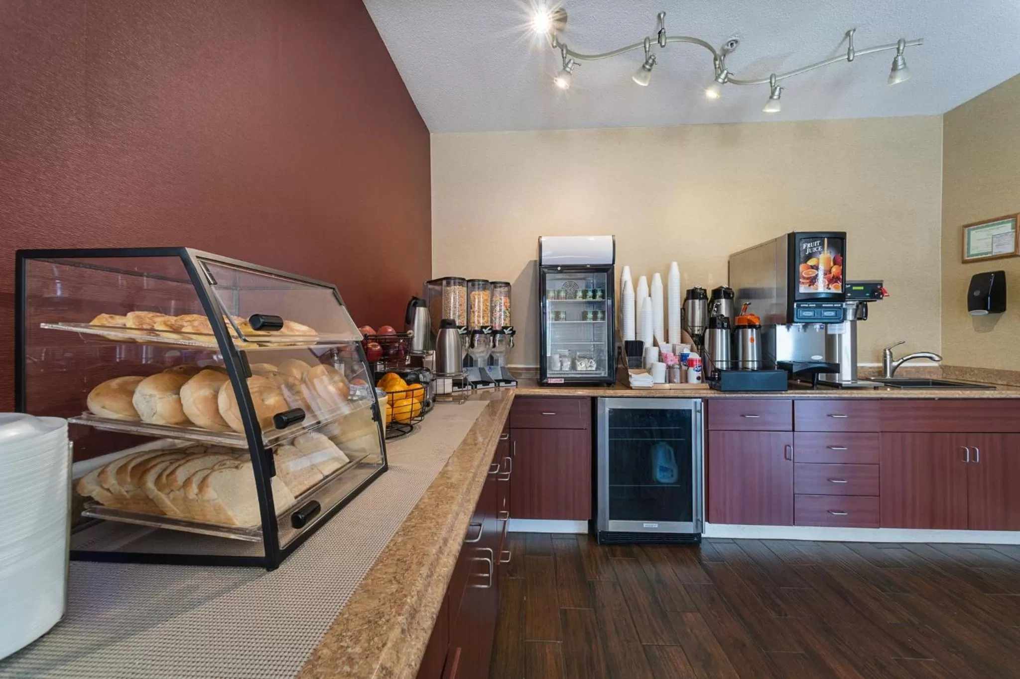 Property building in Red Roof Inn St Louis - Troy, IL