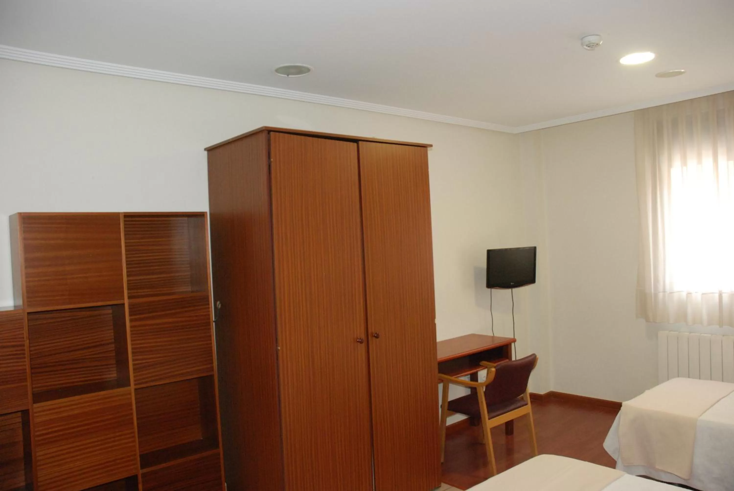 TV/Entertainment Center in Apartahotel FC Catedral