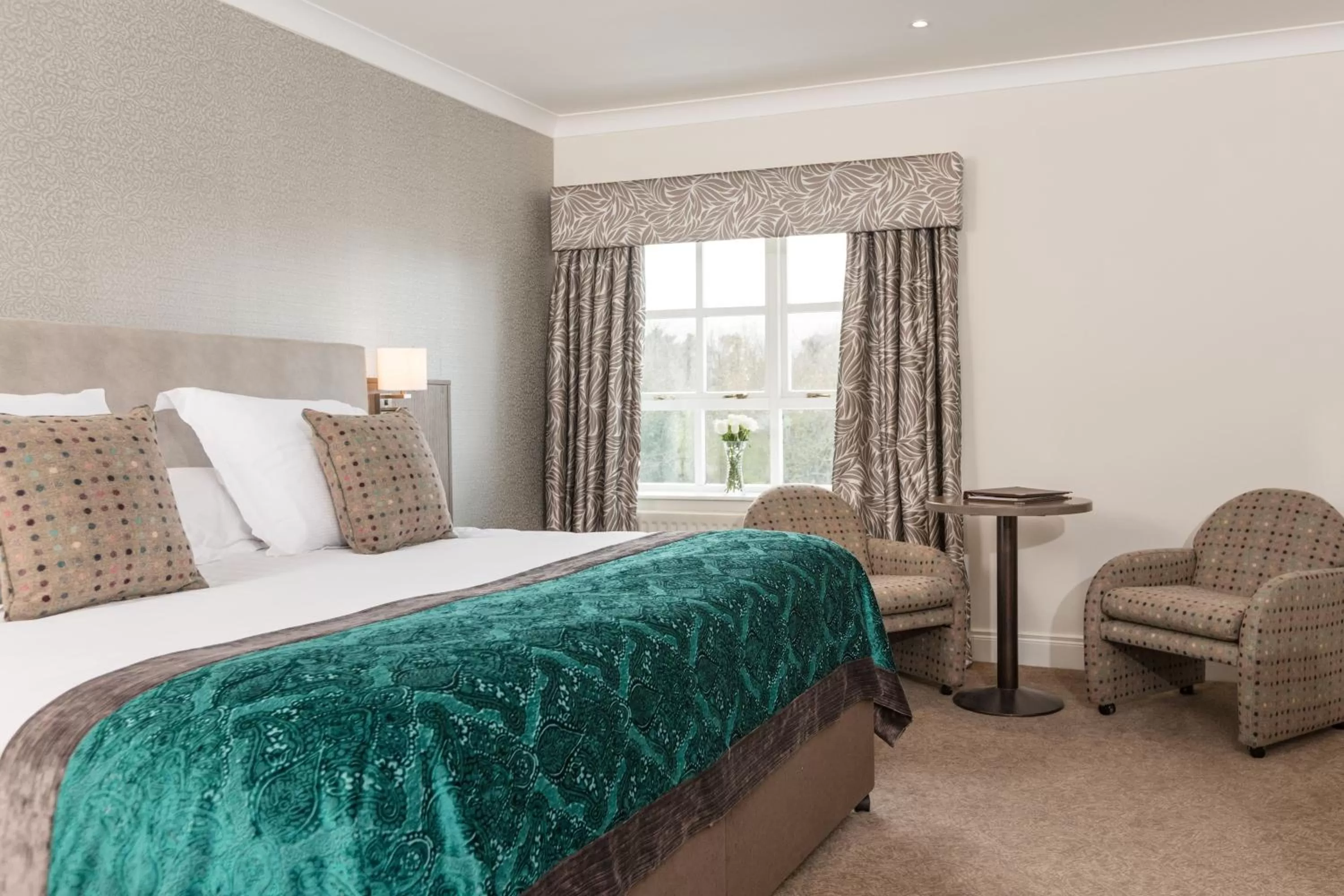 Bedroom, Bed in Ballygally Castle