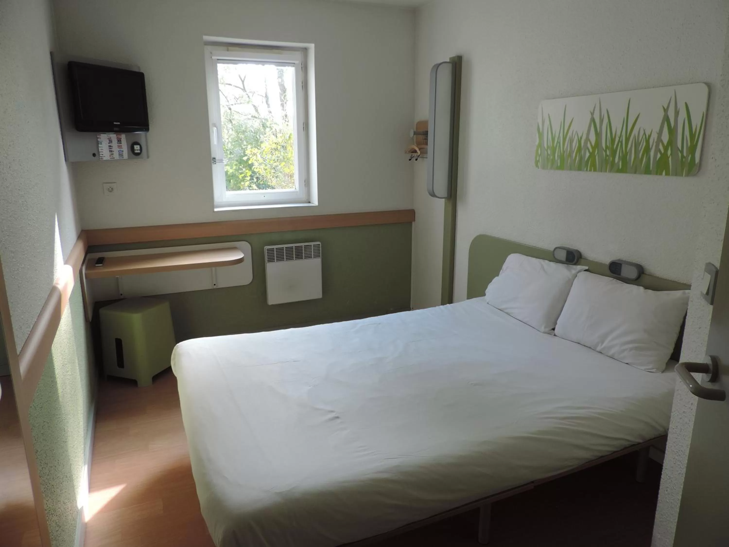 Bedroom, Room Photo in ibis budget Lille Wasquehal