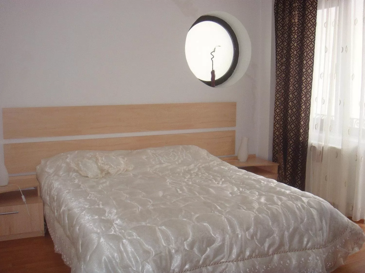 Bed in Villa Edera Residence - Gazda Profesionista