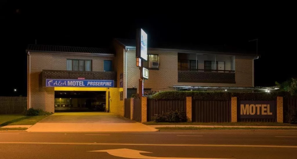 Facade/entrance, Property Building in A & A Motel