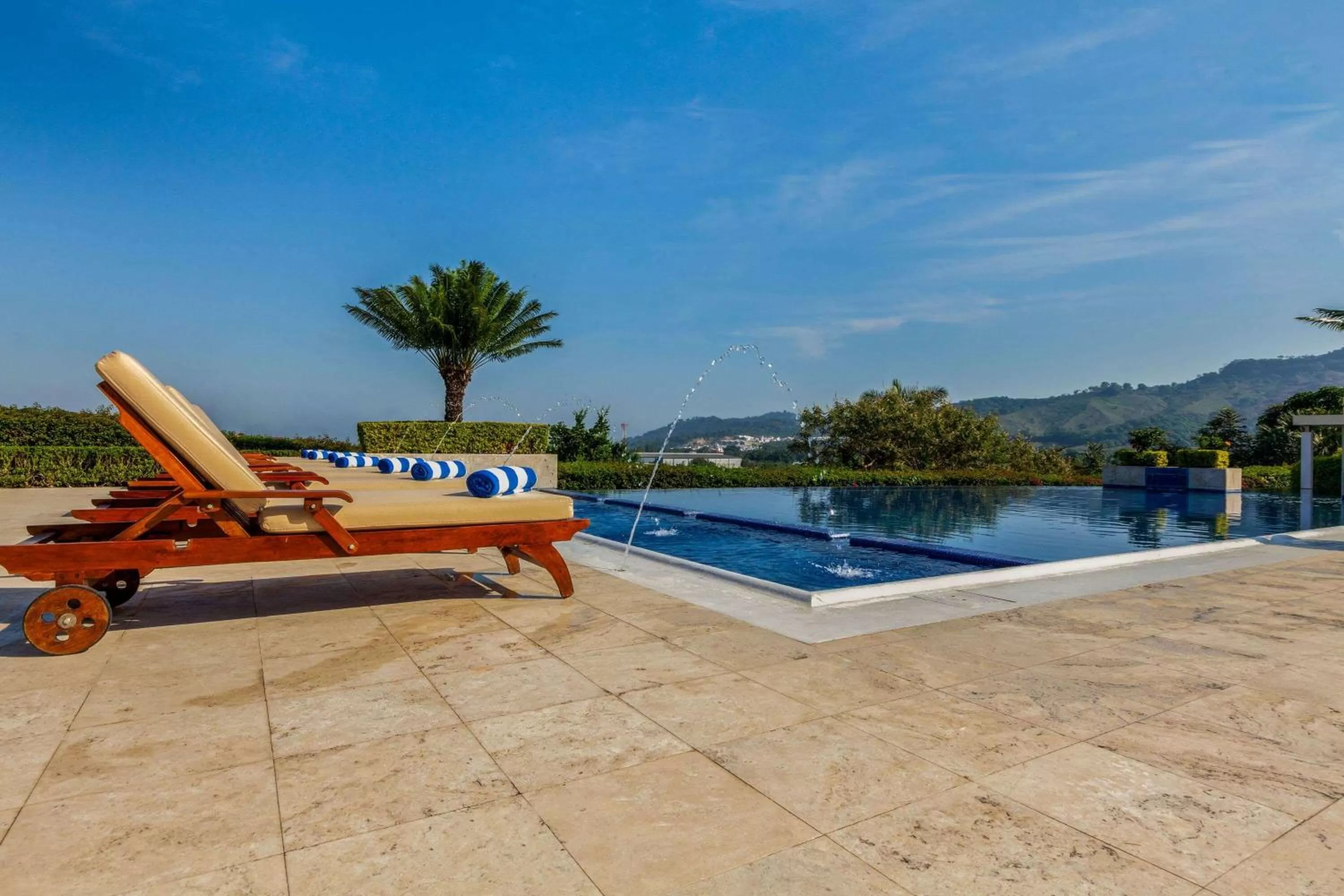 On site, Swimming Pool in La Quinta by Wyndham Poza Rica