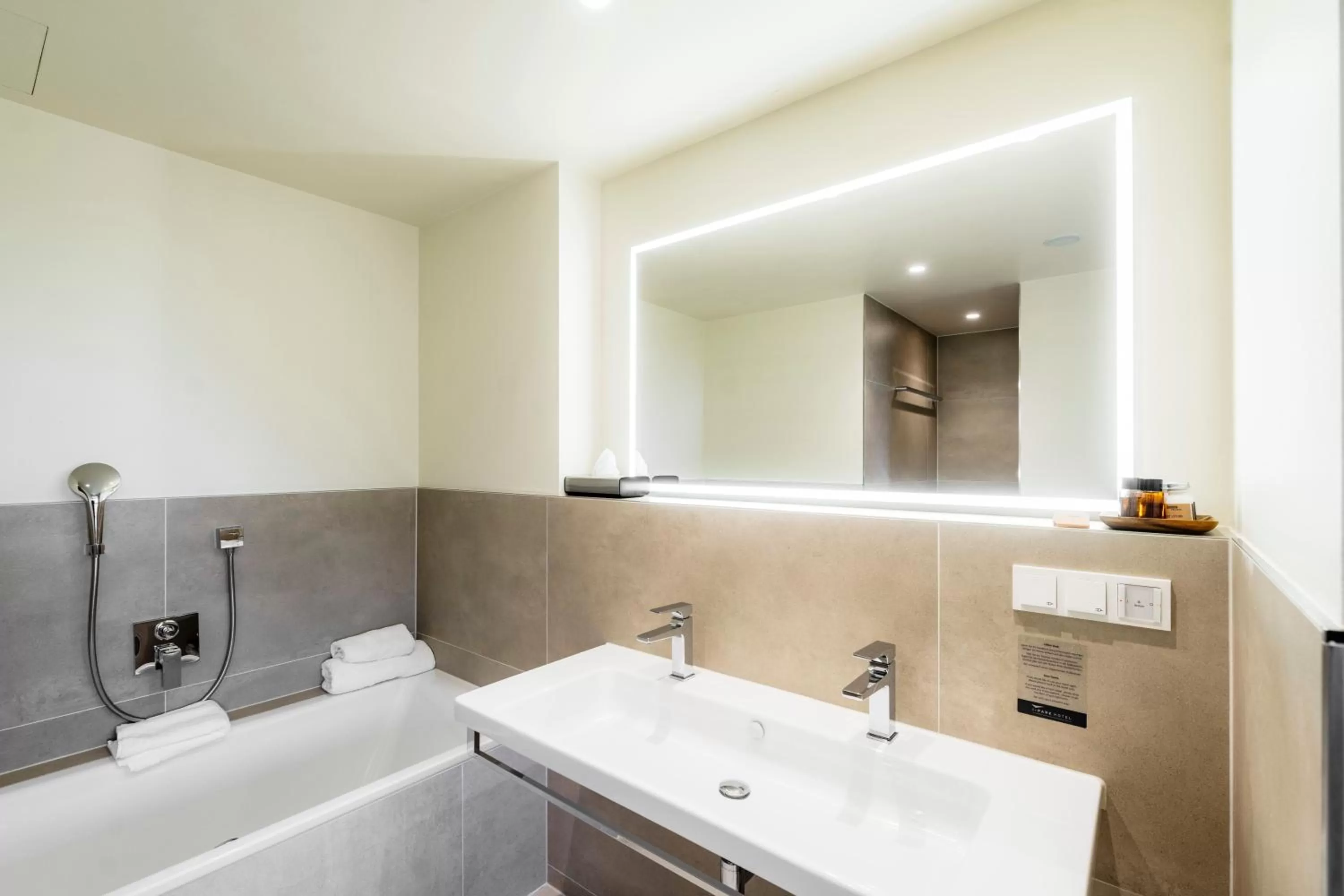 Bathroom in i - PARK Hotel Reichenberg