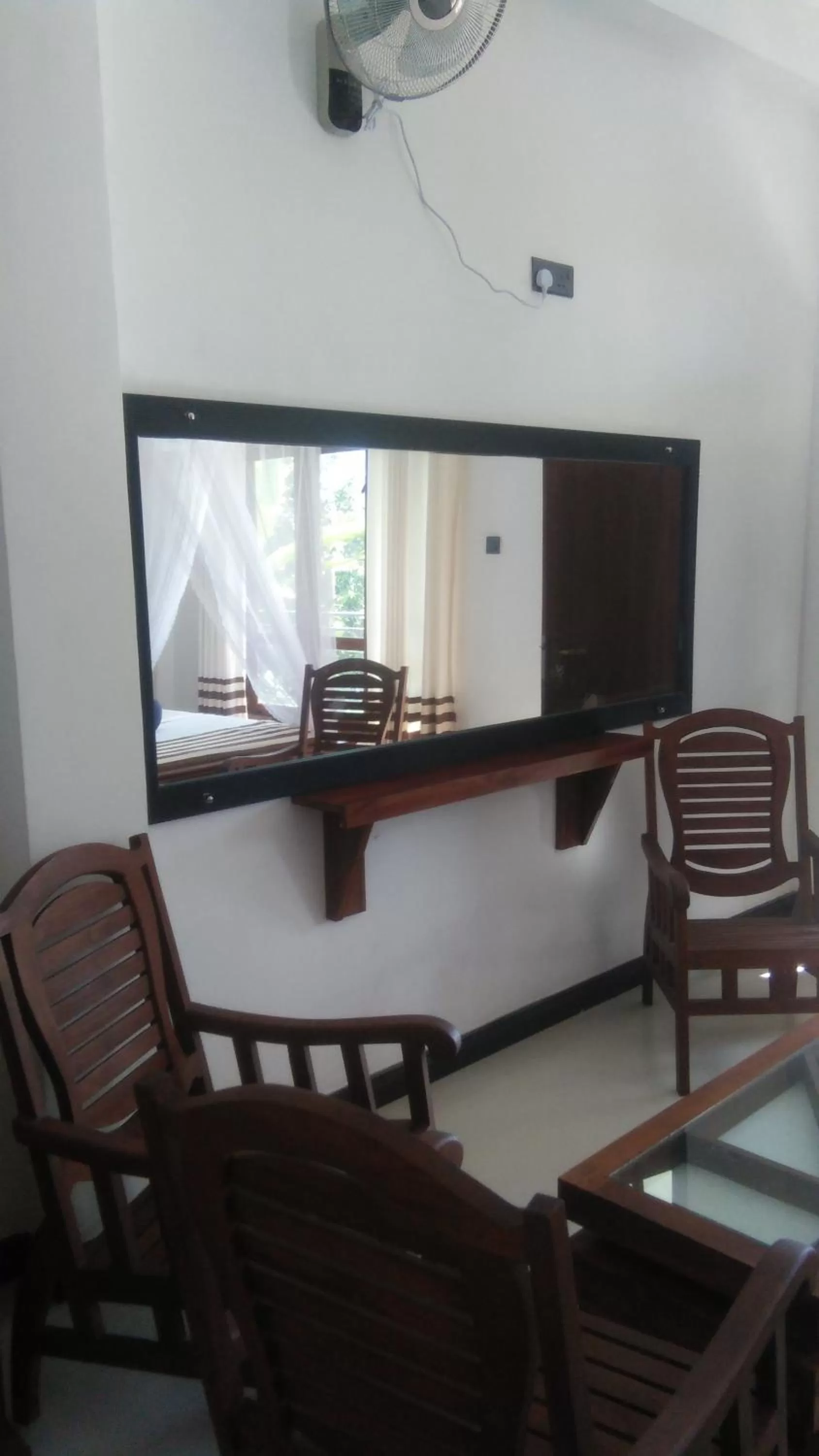 TV/Entertainment Center in Maple Home Stay