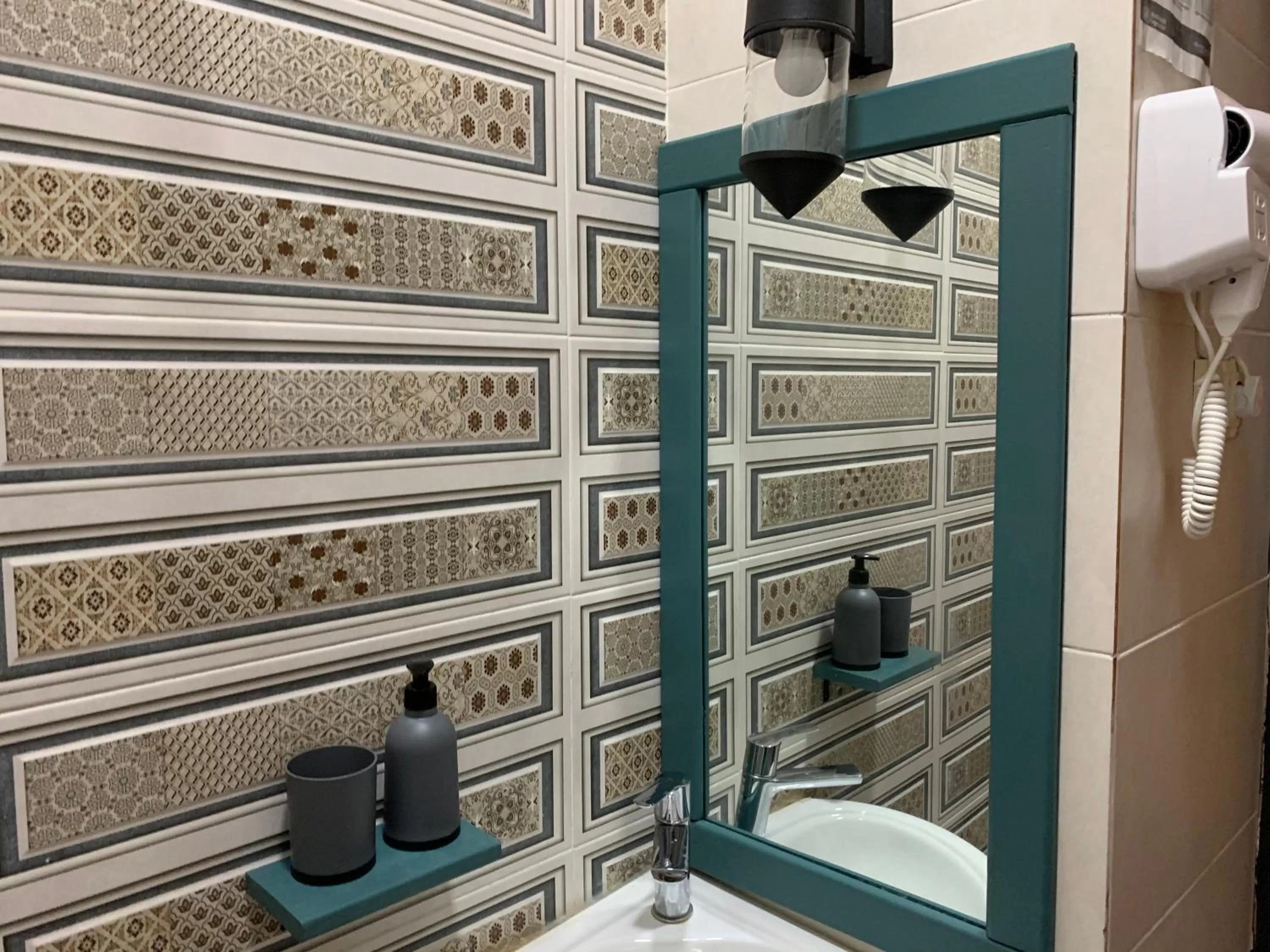 Bathroom in Grape House