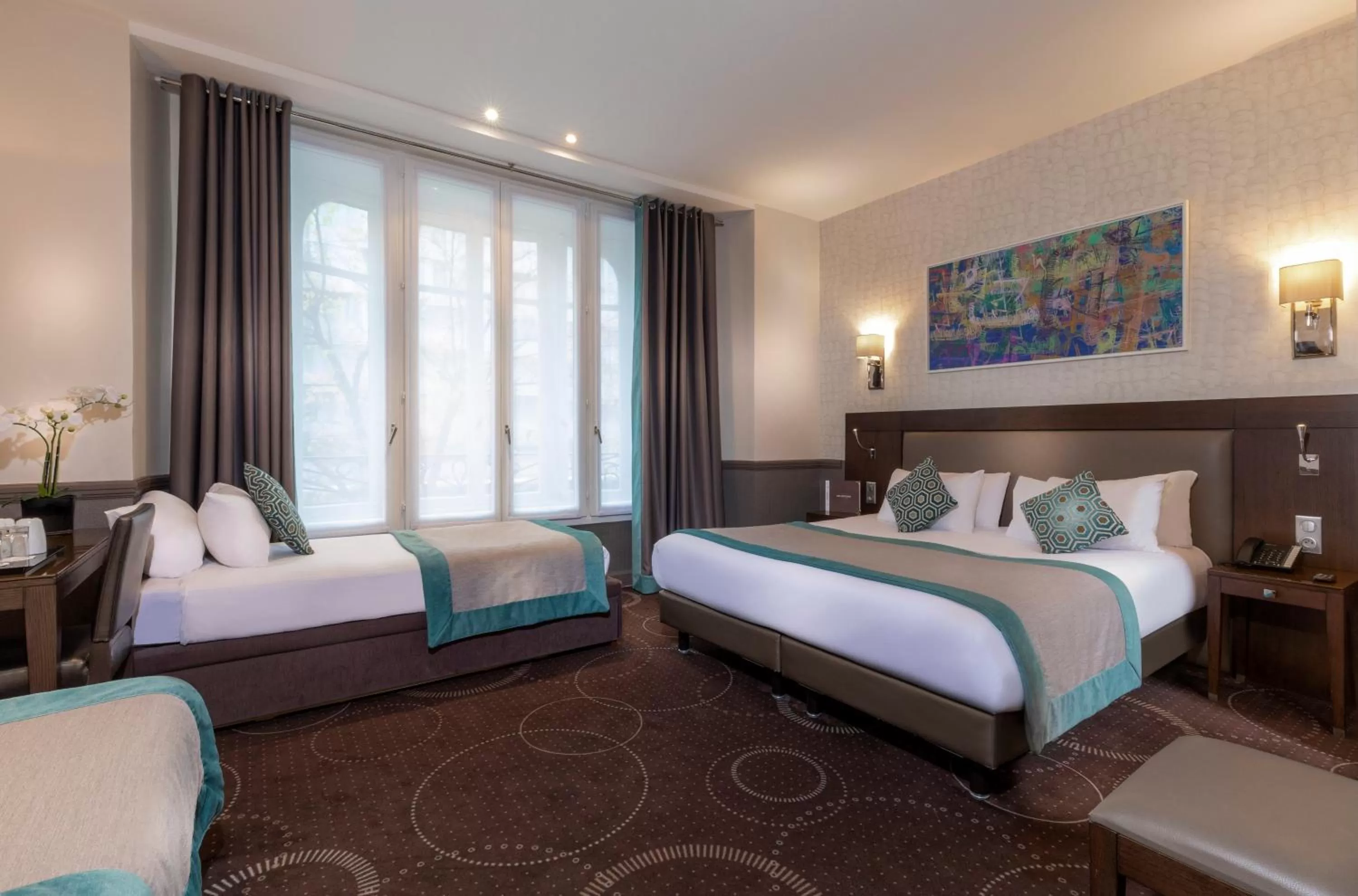 Bed in Elysées Ceramic