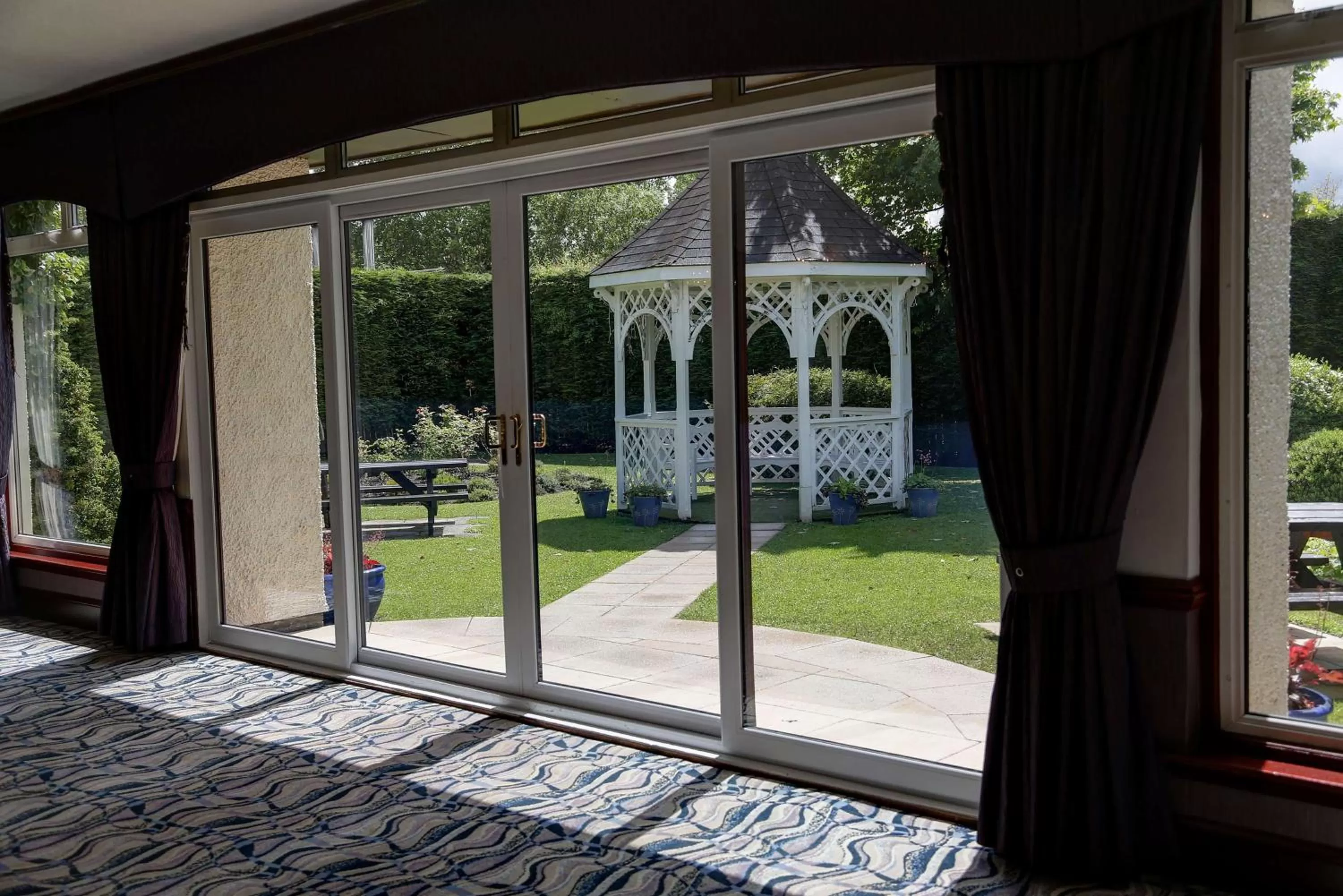 Property building in Best Western The Hilcroft Hotel West Lothian