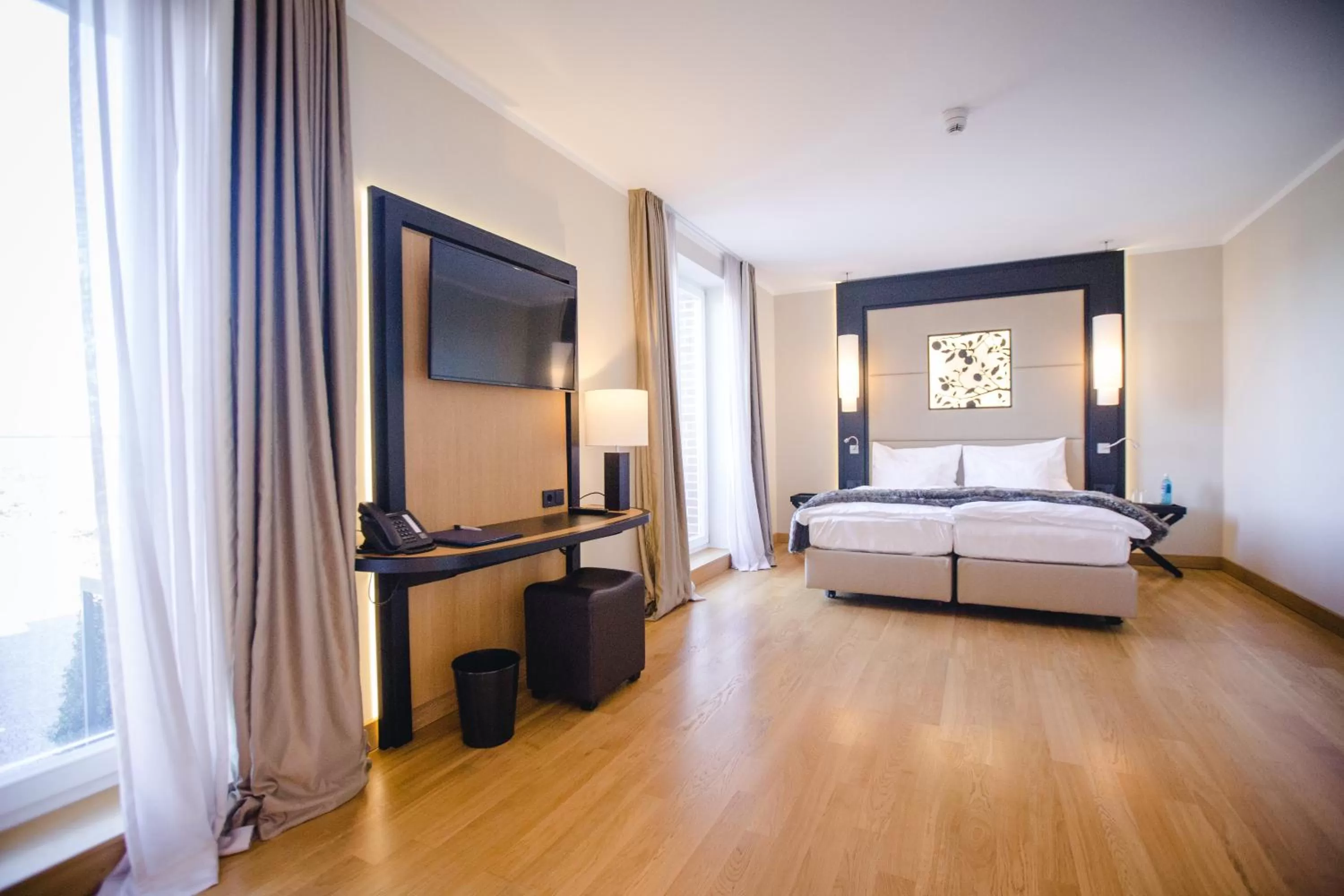 Photo of the whole room, Bed in Hofhotel Grothues-Potthoff