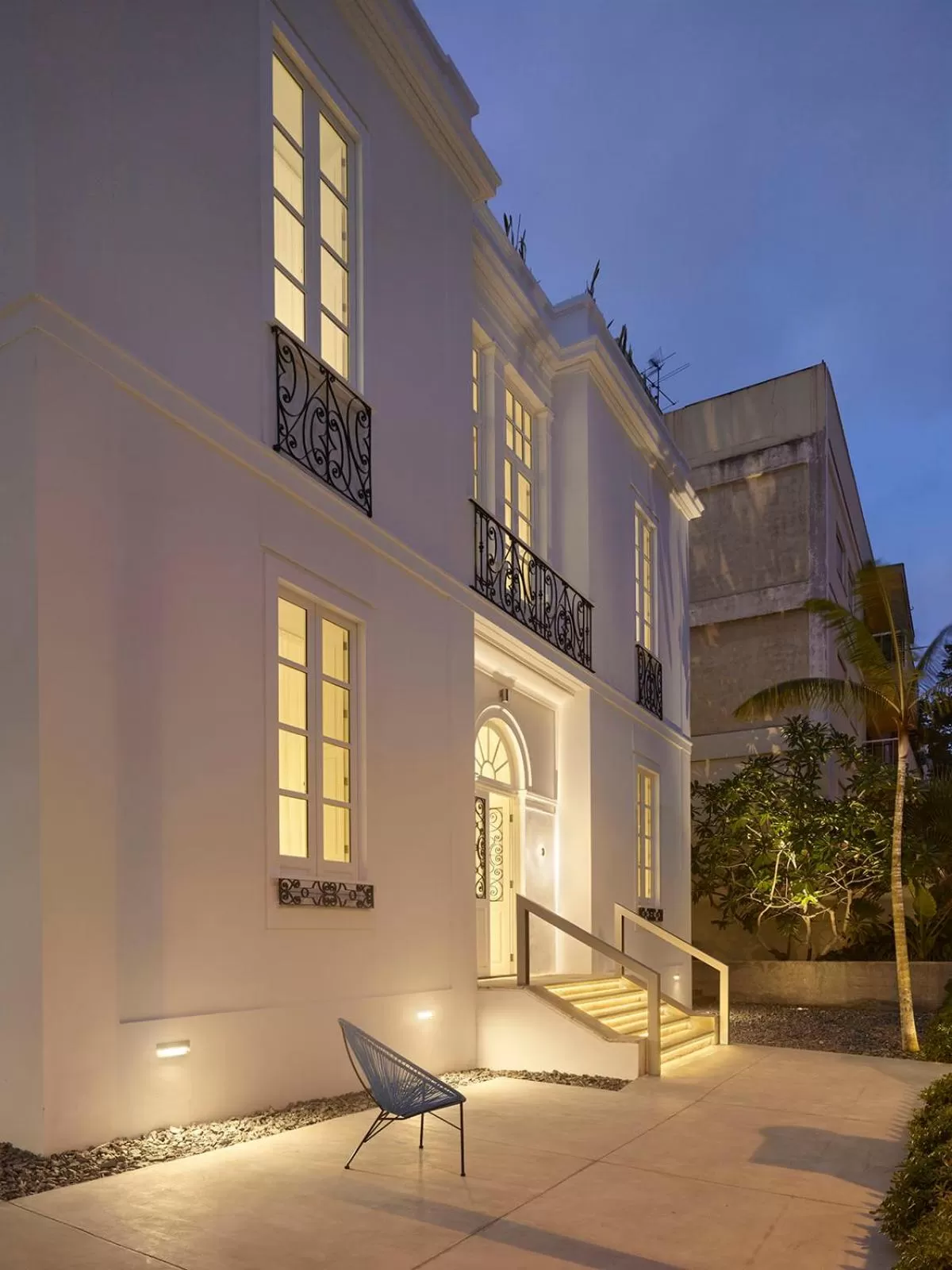 Property building in The Park Suites by IRES LAR