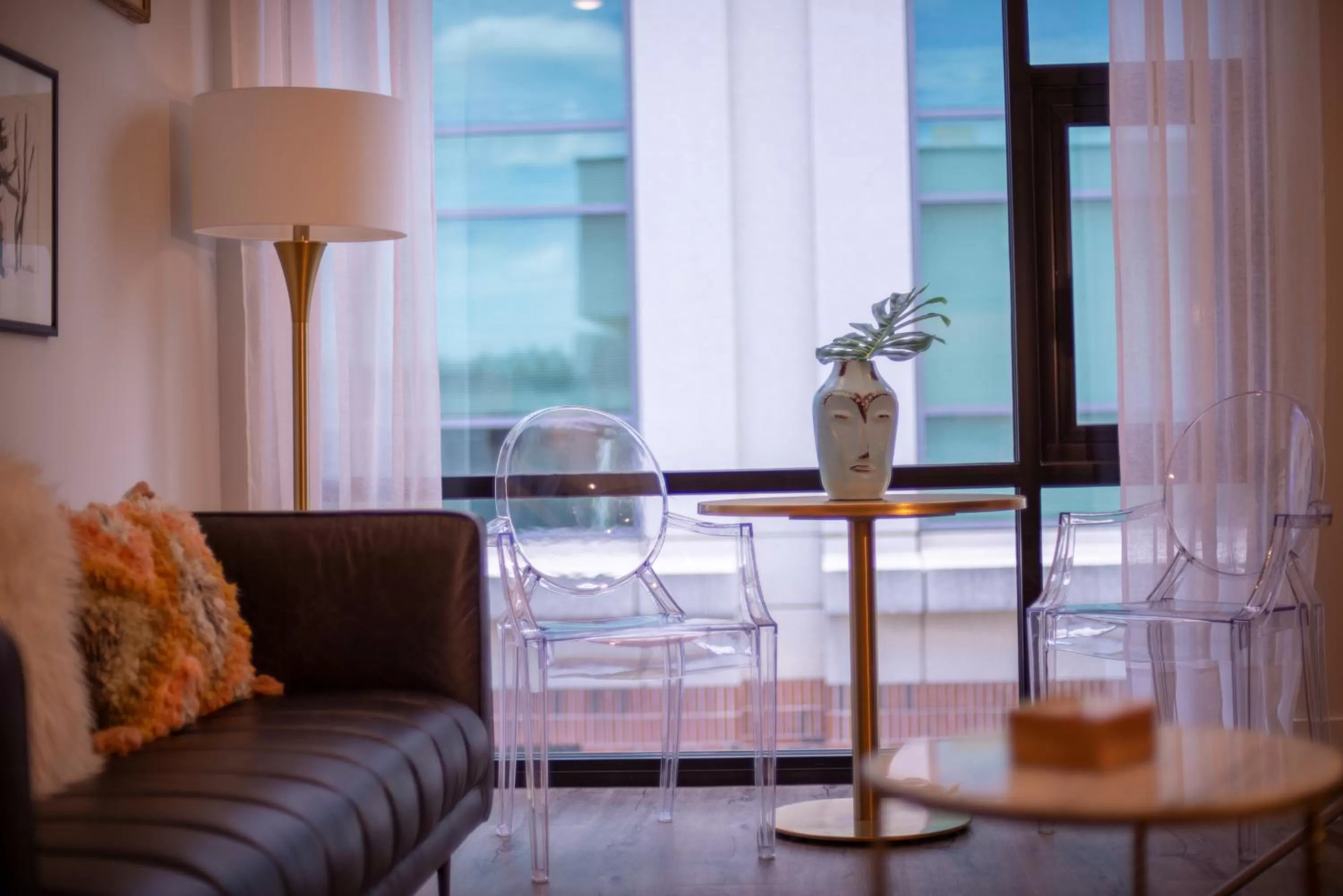 Seating area, Dining Area in The Hive