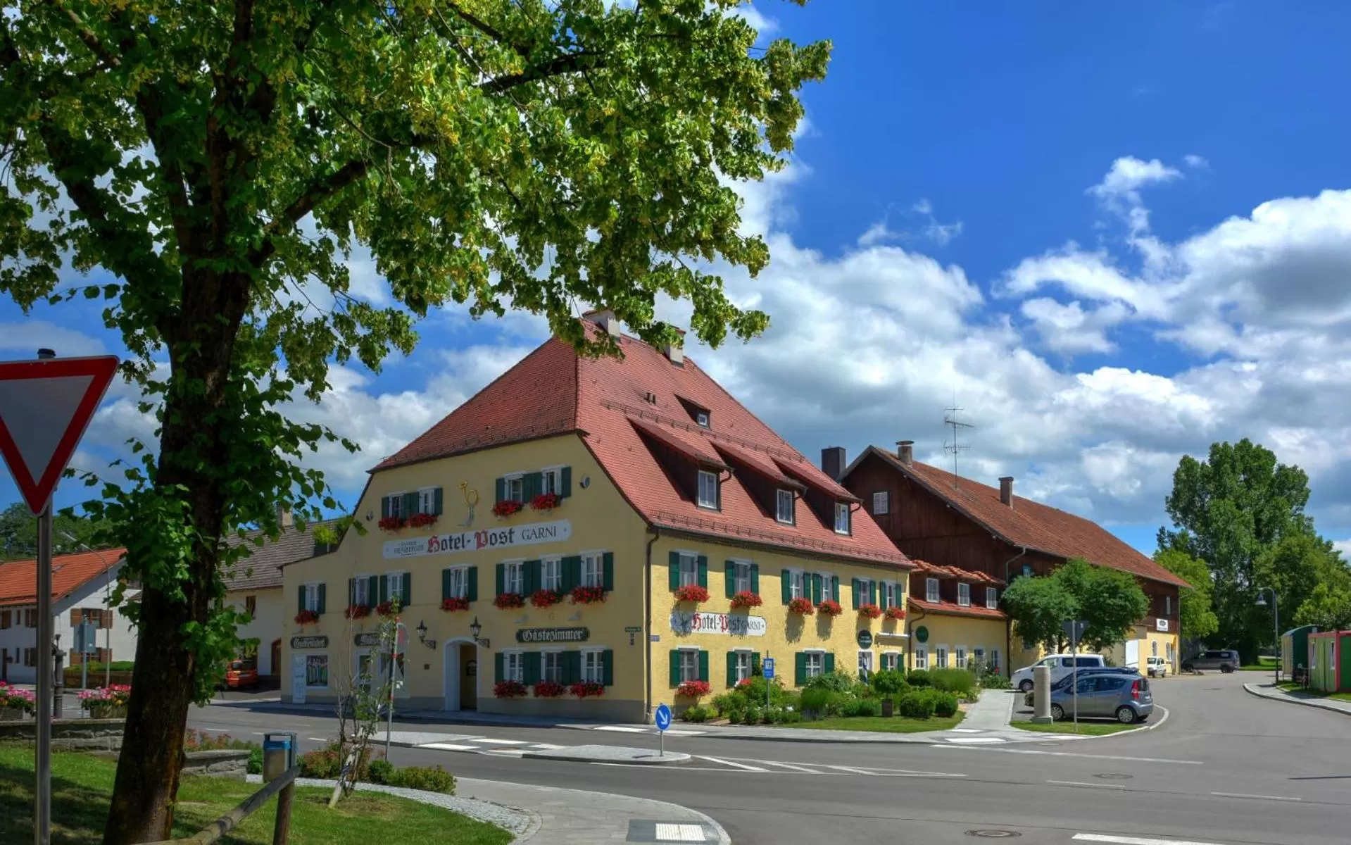 Facade/entrance, Property Building in Boutique Hotel POST ANDECHS