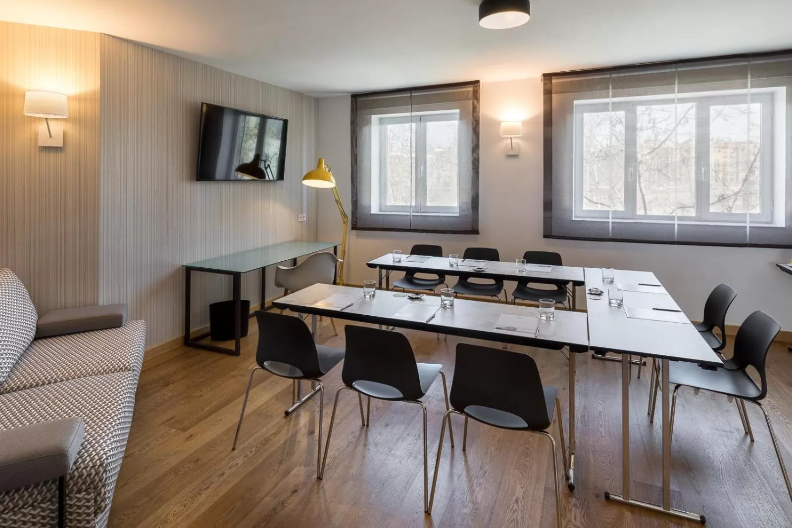 Meeting/conference room in Rafaelhoteles Atocha