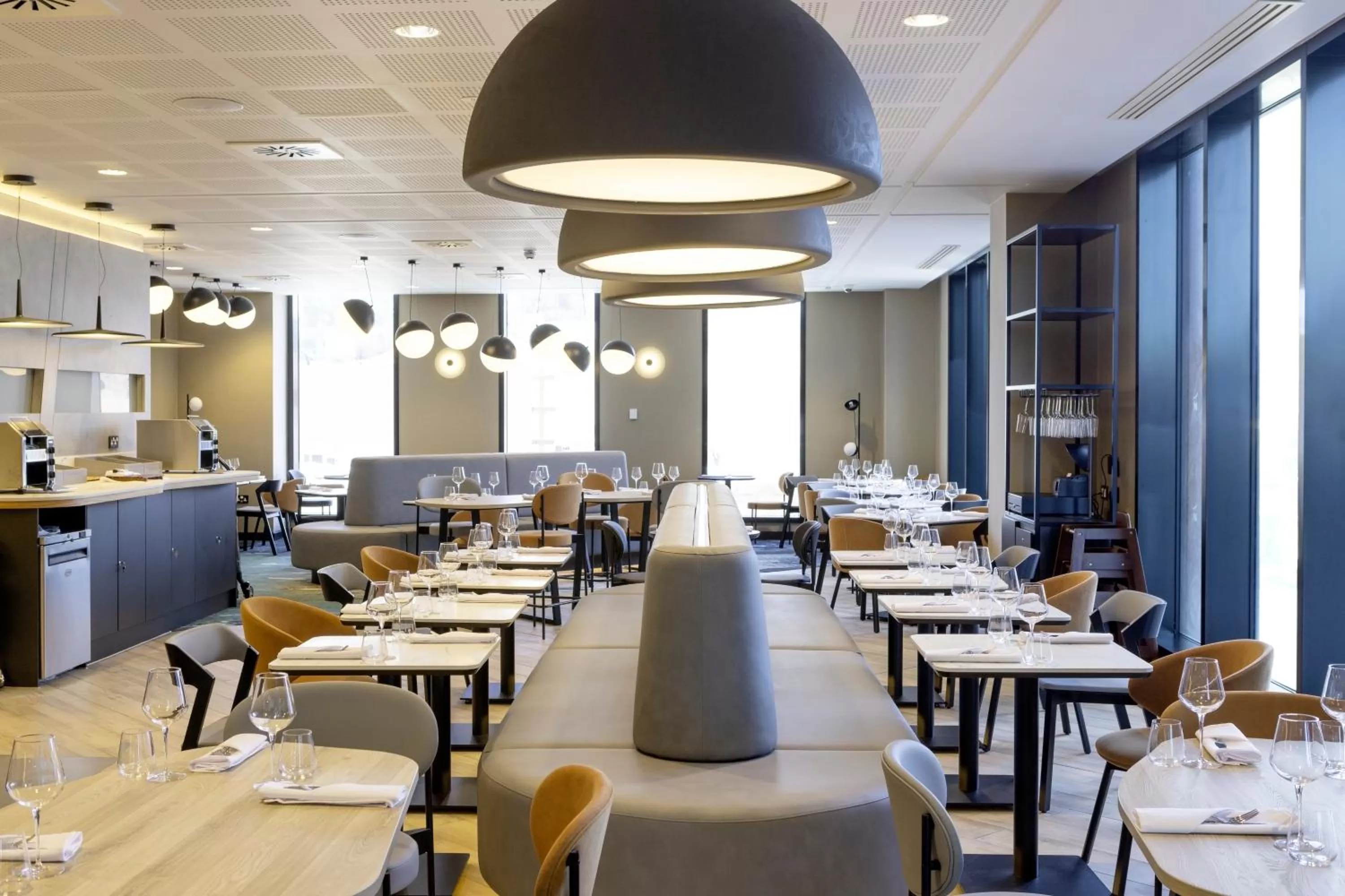 Restaurant/places to eat in Novotel Liverpool Paddington Village