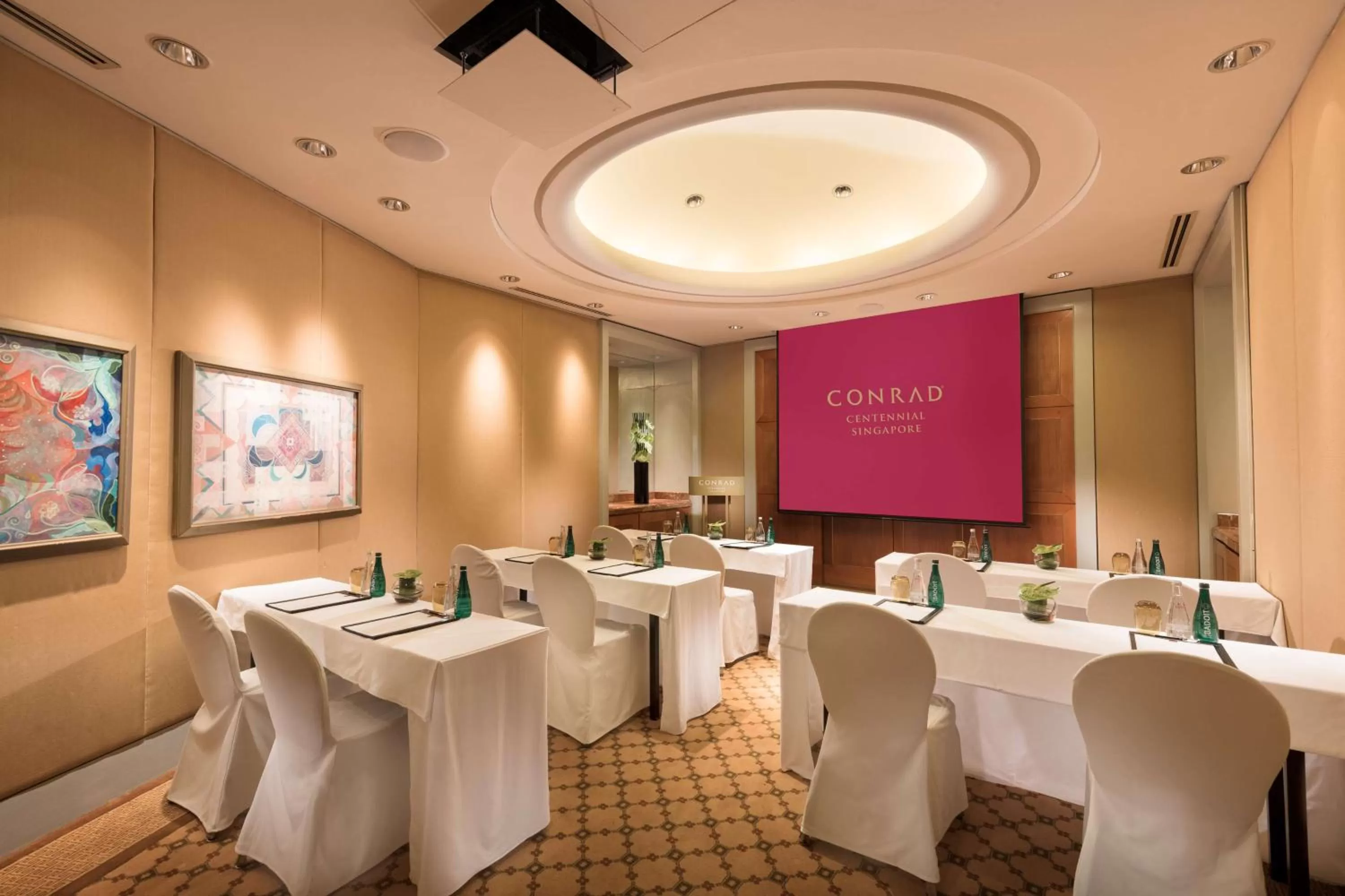 Meeting/conference room in Conrad Centennial Singapore