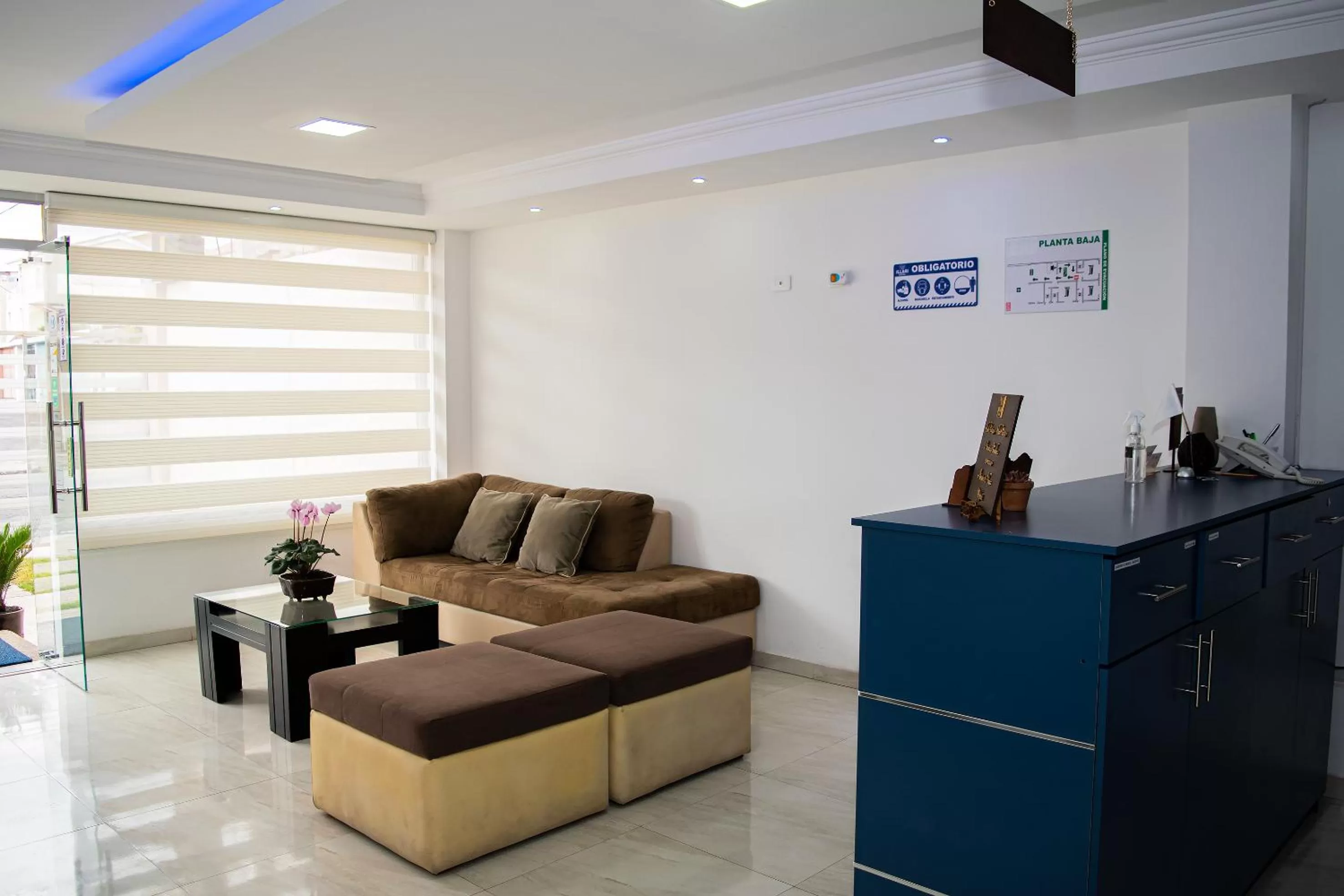 Lobby or reception, Seating Area in Illari Hotel