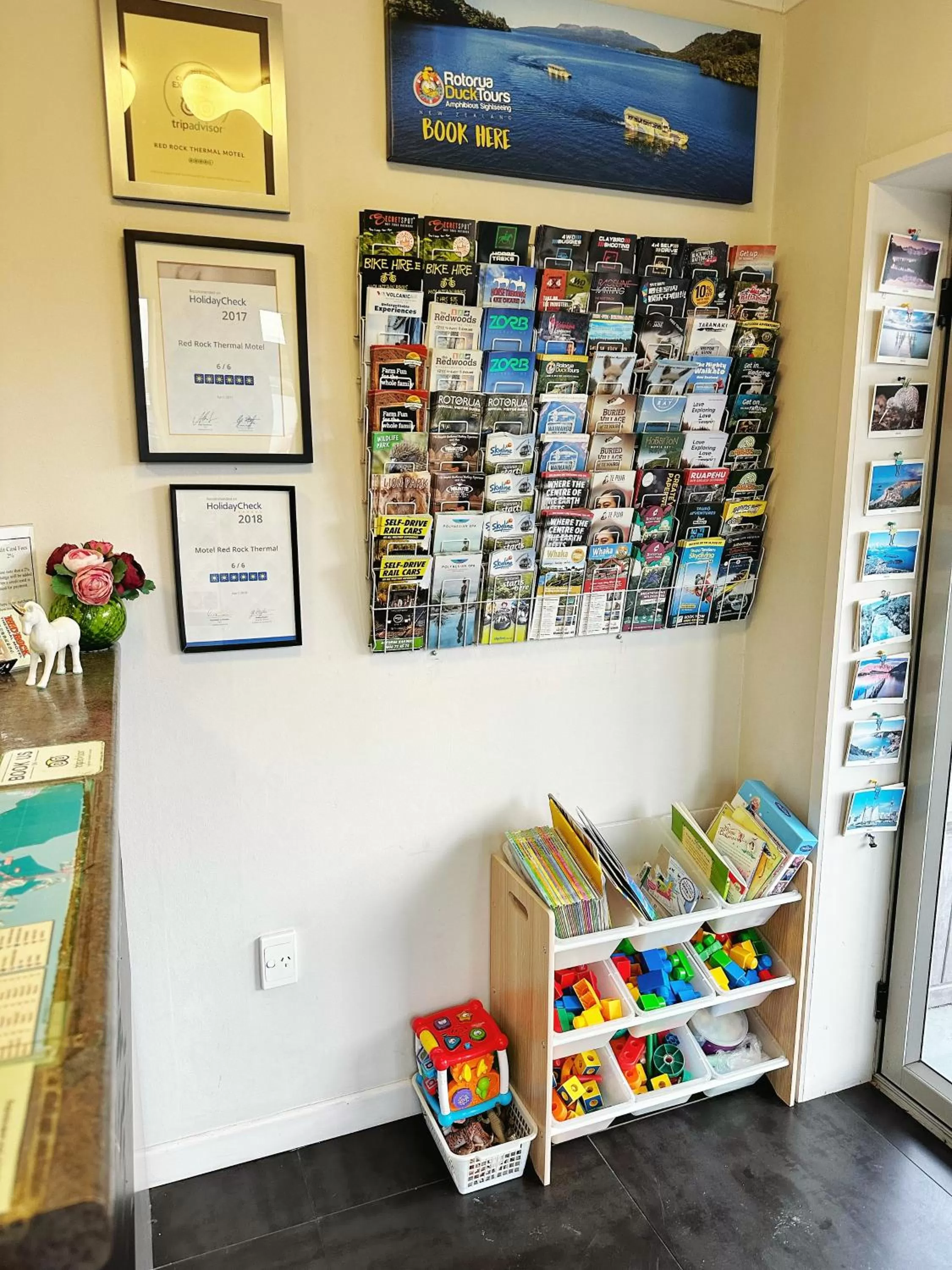 Lobby or reception in Red Rock Thermal Motel - Mineral Pool