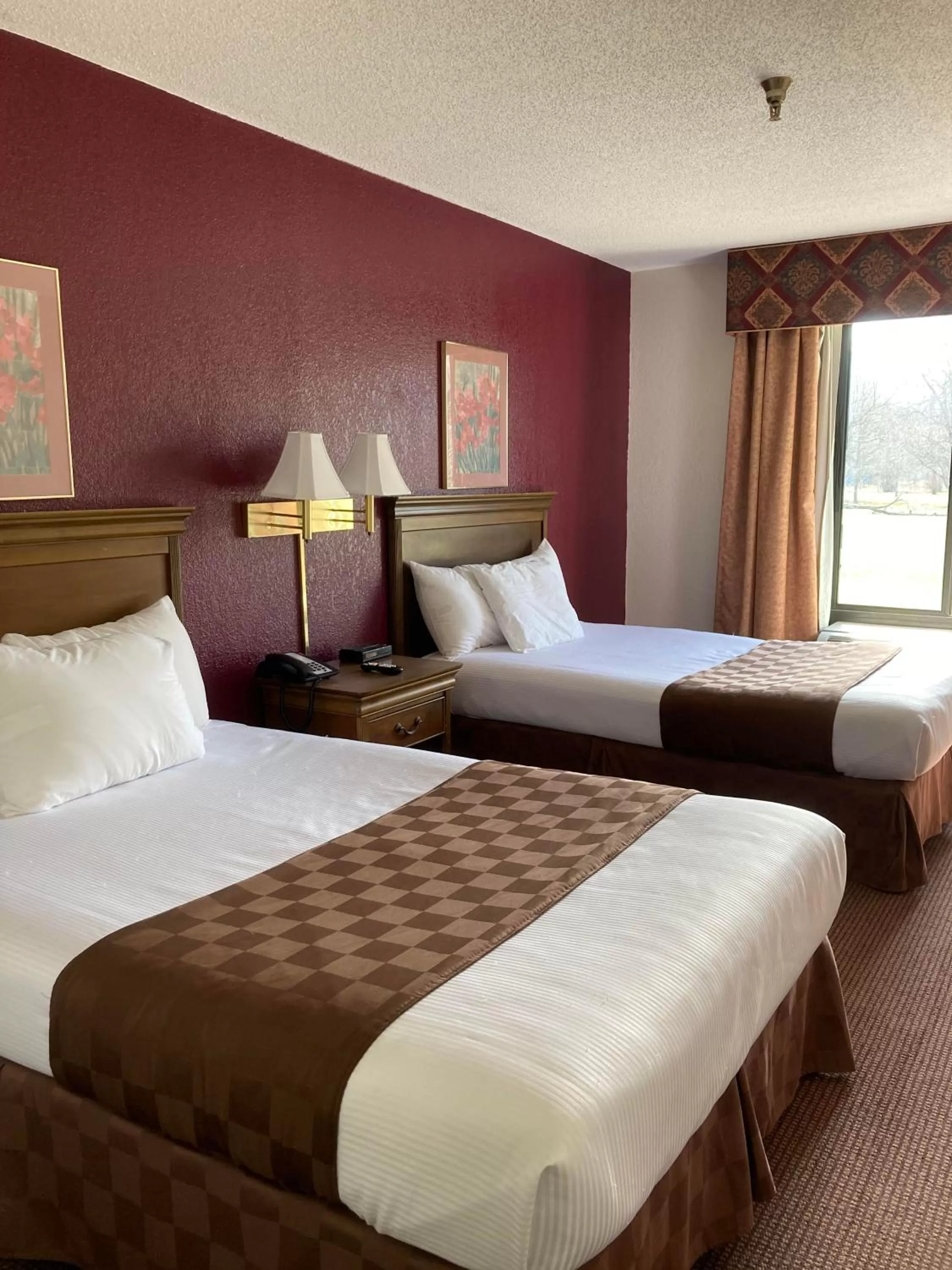 Bed in Americourt Hotel - Mountain City