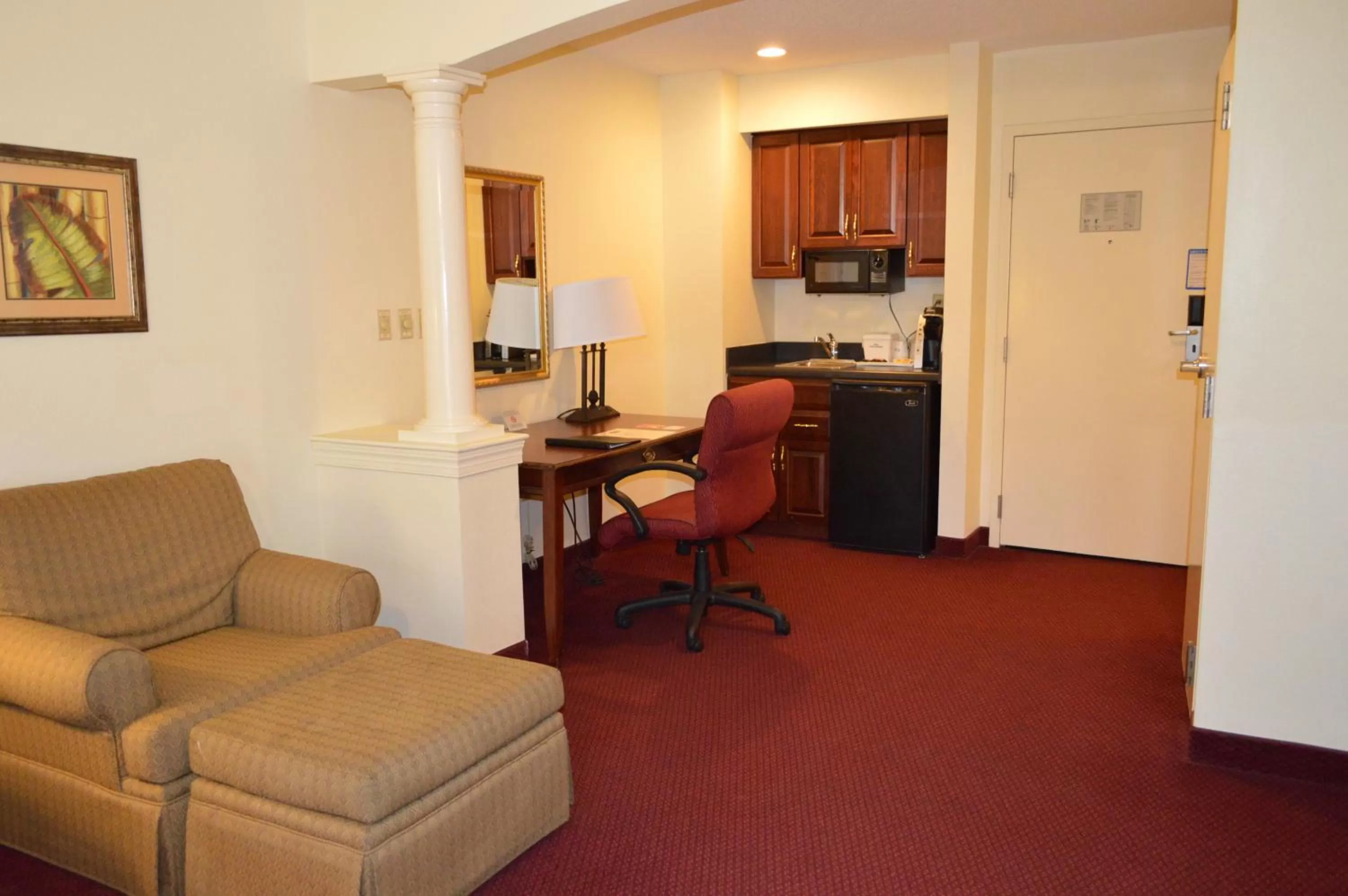 Seating area in Opal Hotel & Suites