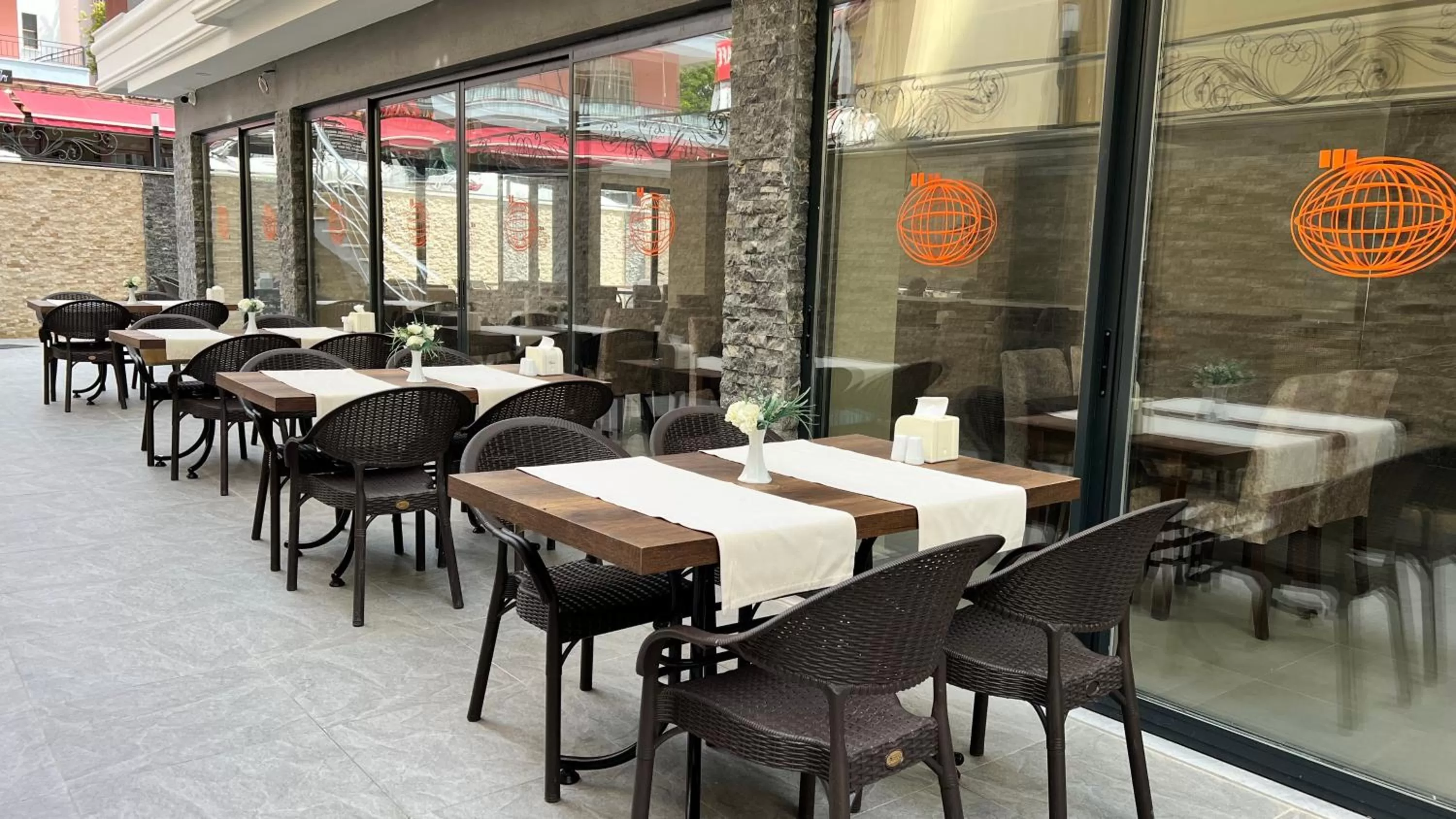 Restaurant/Places to Eat in Ozcan Hotel