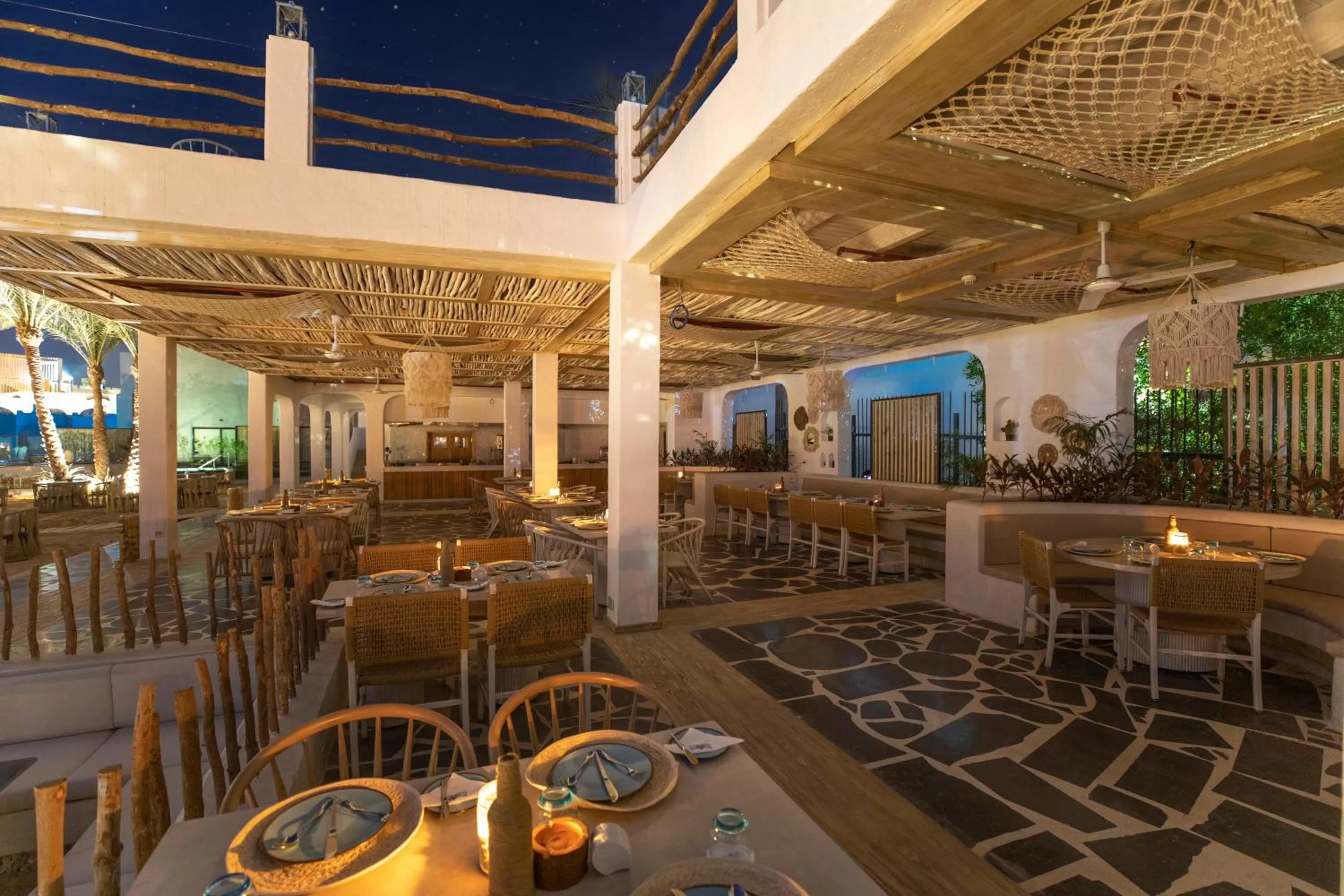 Restaurant/places to eat in Sunrise Tucana Resort Grand Select