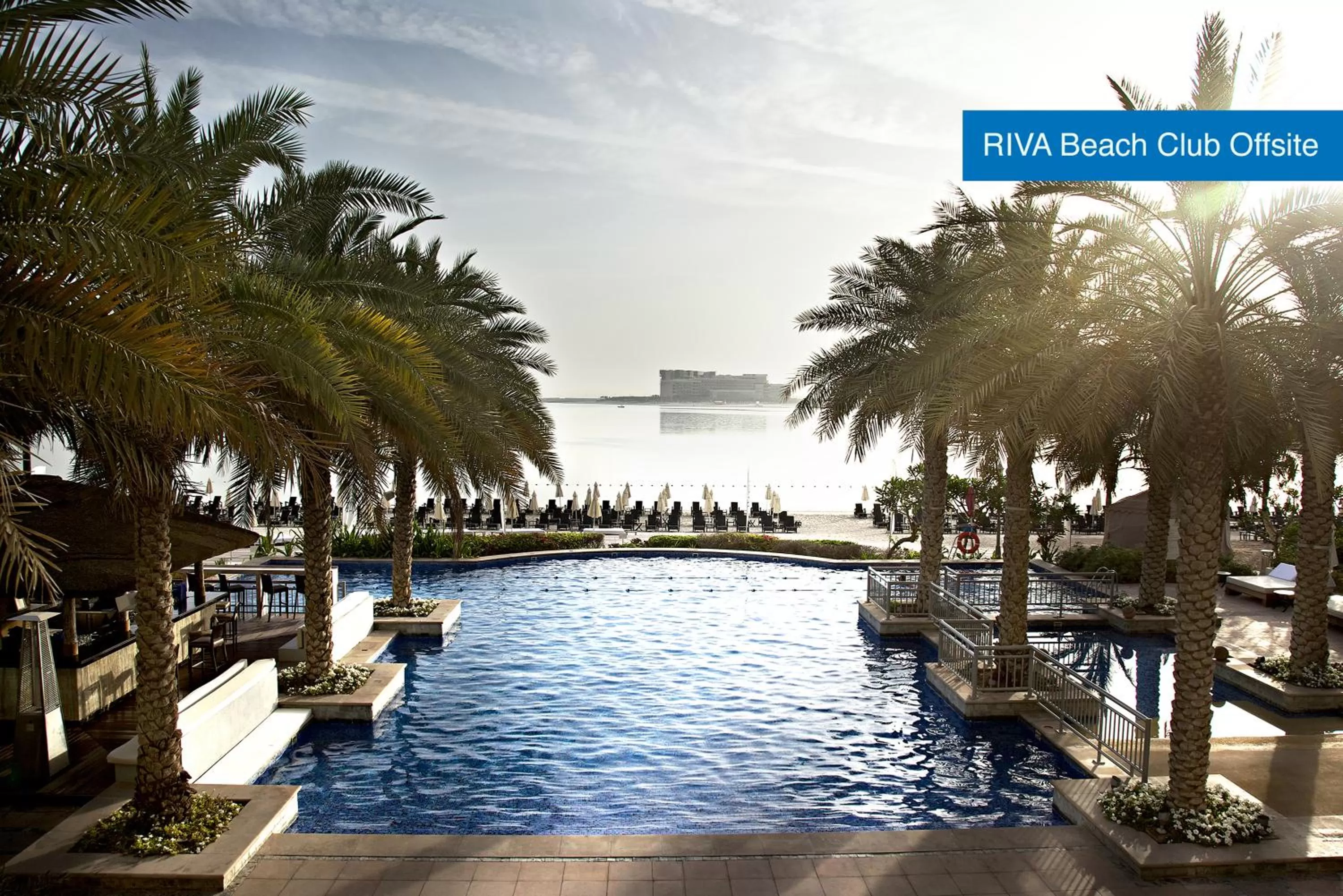 Swimming pool in Mövenpick Hotel Jumeirah Lakes Towers Dubai