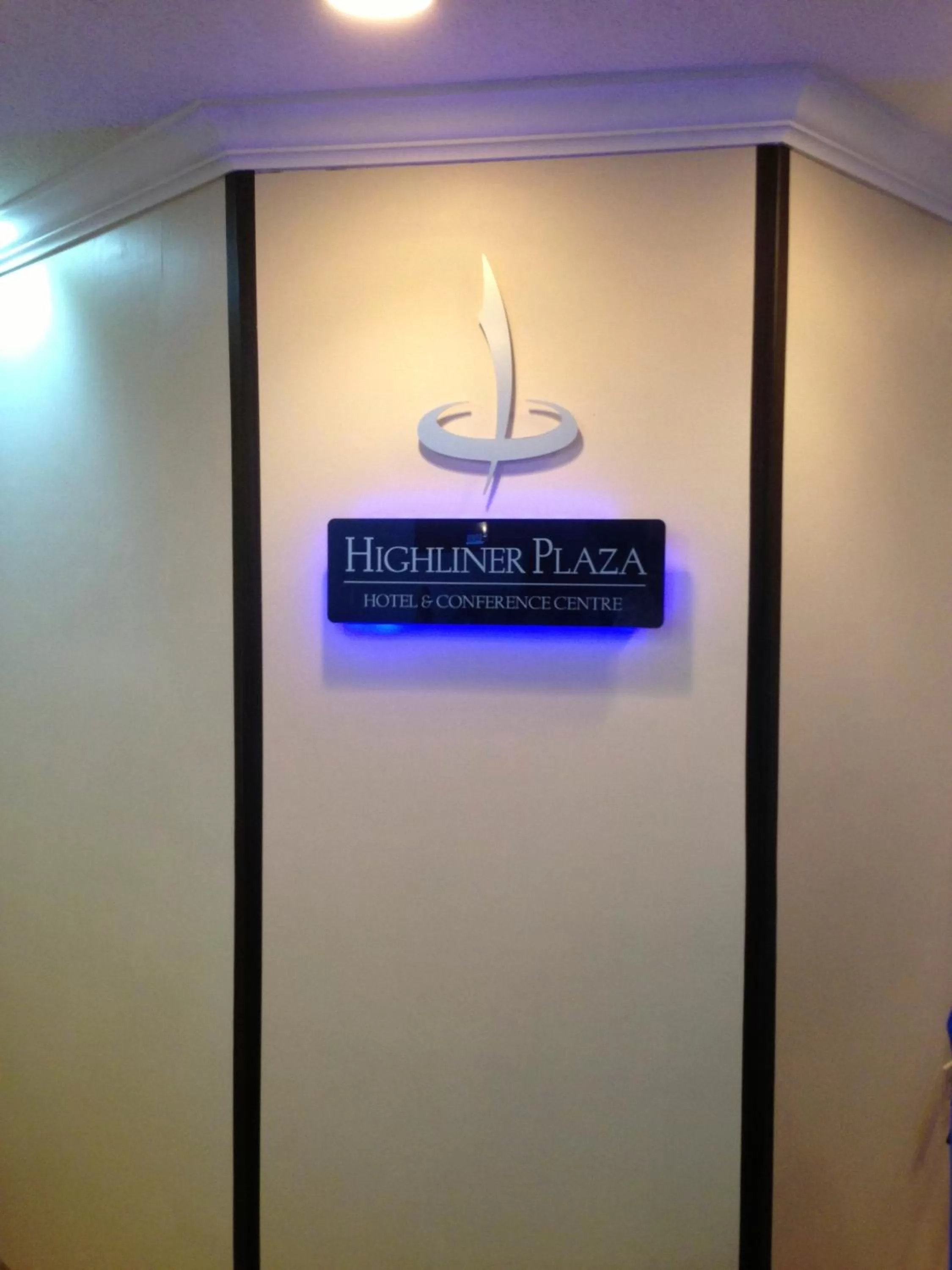 Decorative detail in Highliner Hotel