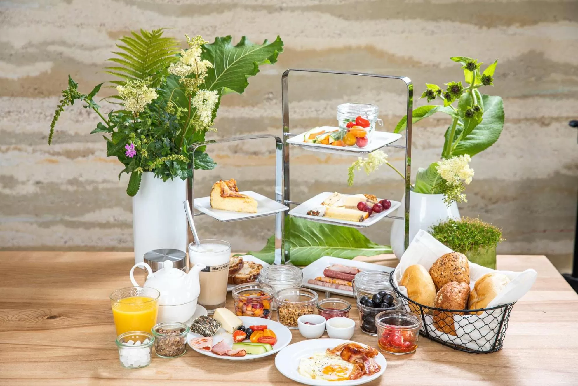 Buffet breakfast in Hotel Donau-Ries