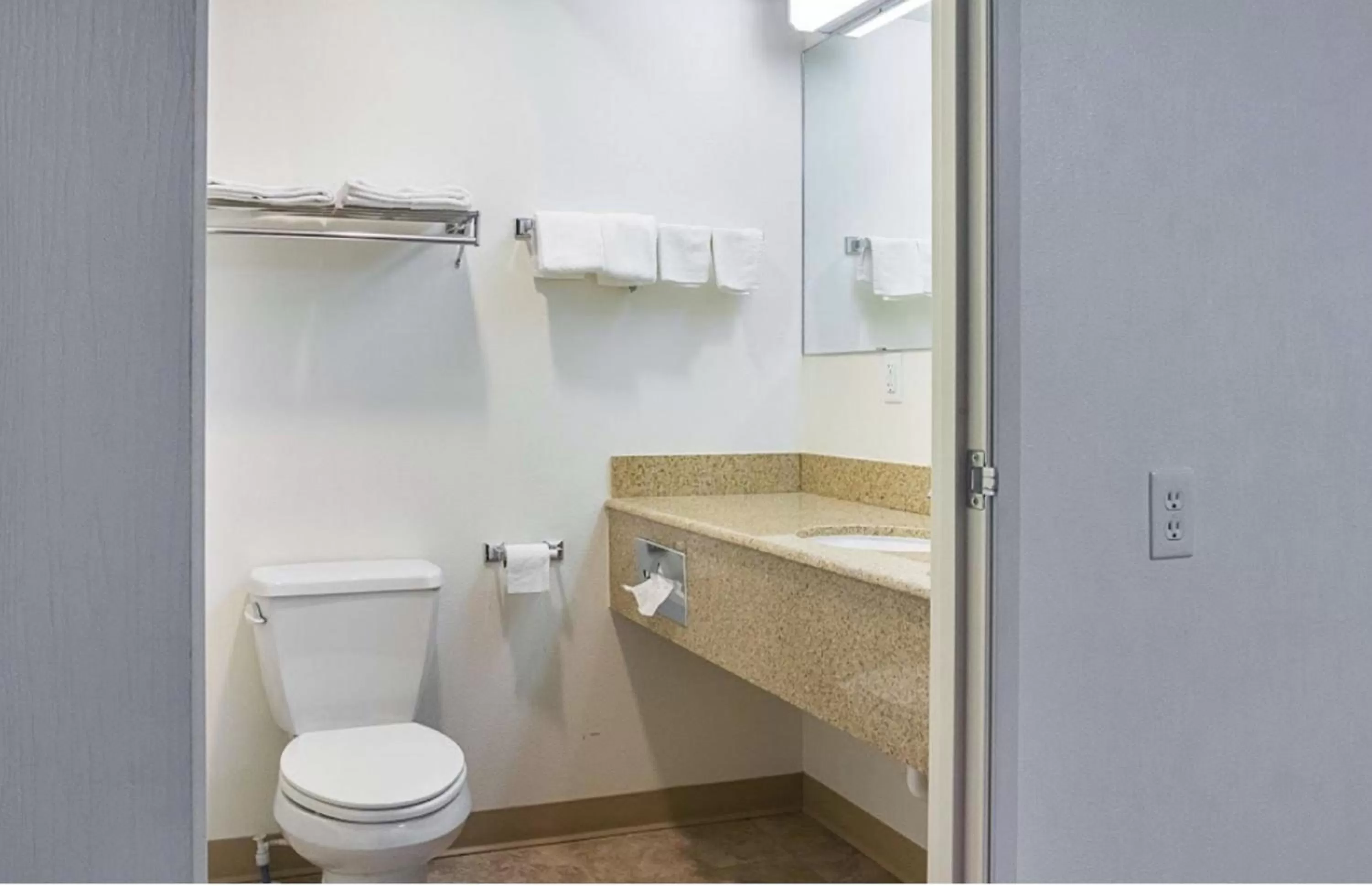 Bathroom in SureStay Plus Hotel by Best Western Vernal