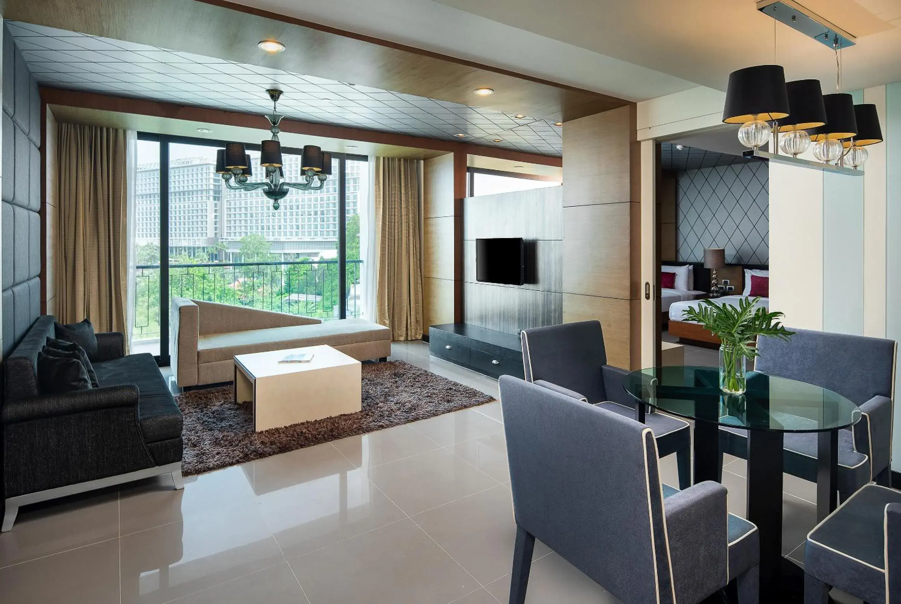 Two-Bedroom Way Suite Sea View in Way Hotel Pattaya Two-Bedroom Way Suite Sea View in Way Hotel Pattaya