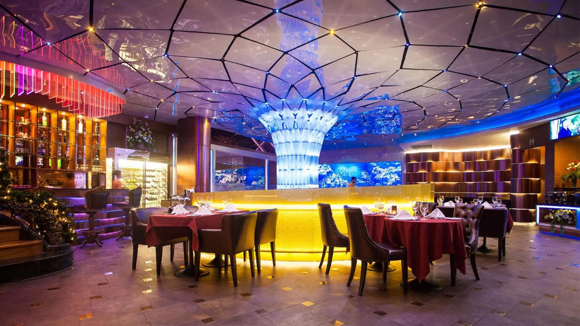 Restaurant/places to eat in Amaranta Hotel