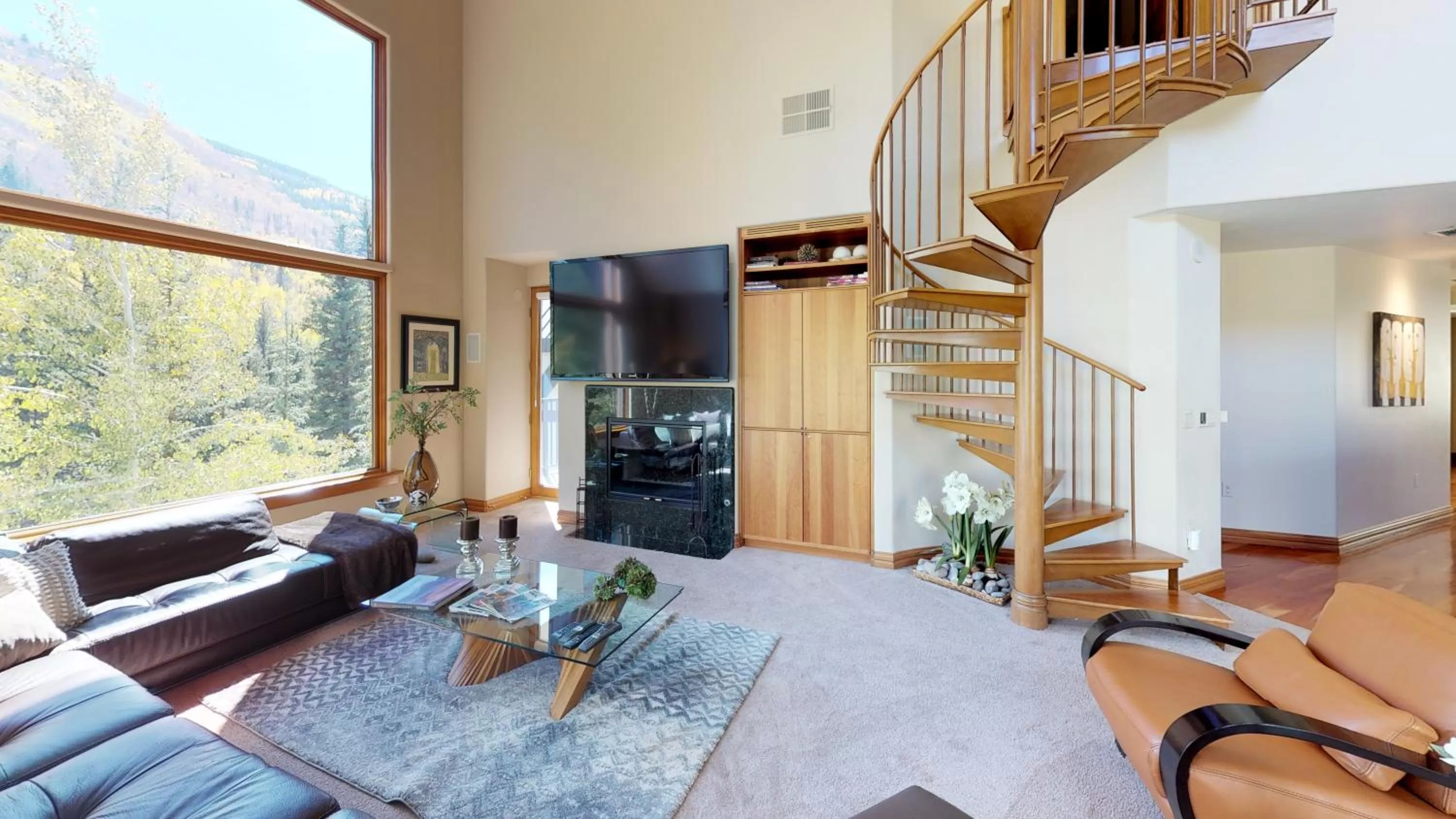 Four-Bedroom Luxury Apartment in Vail Residences at Cascade Village, a Destination by Hyatt Residence