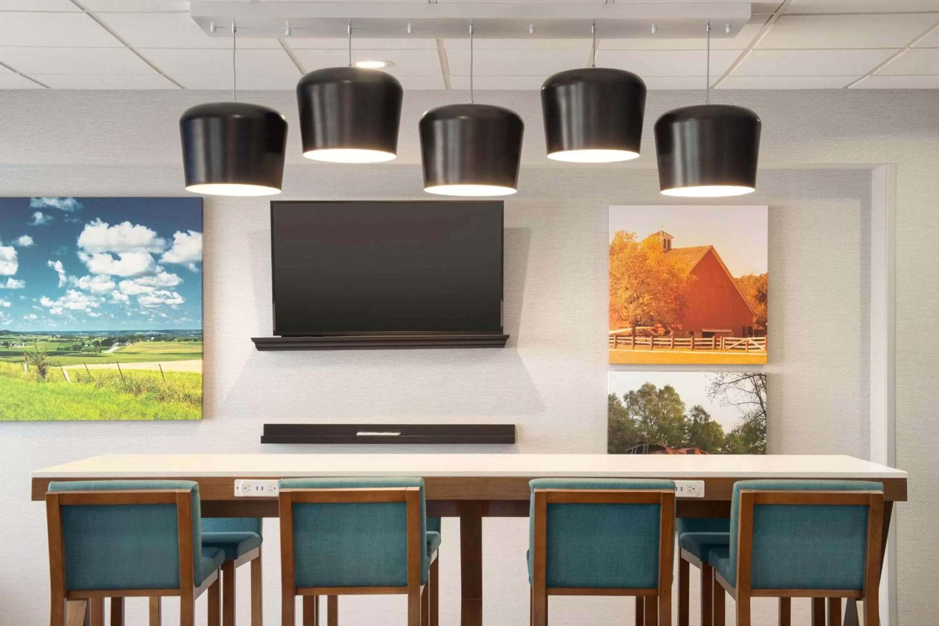 Lobby or reception in Hampton Inn St. Louis-Columbia