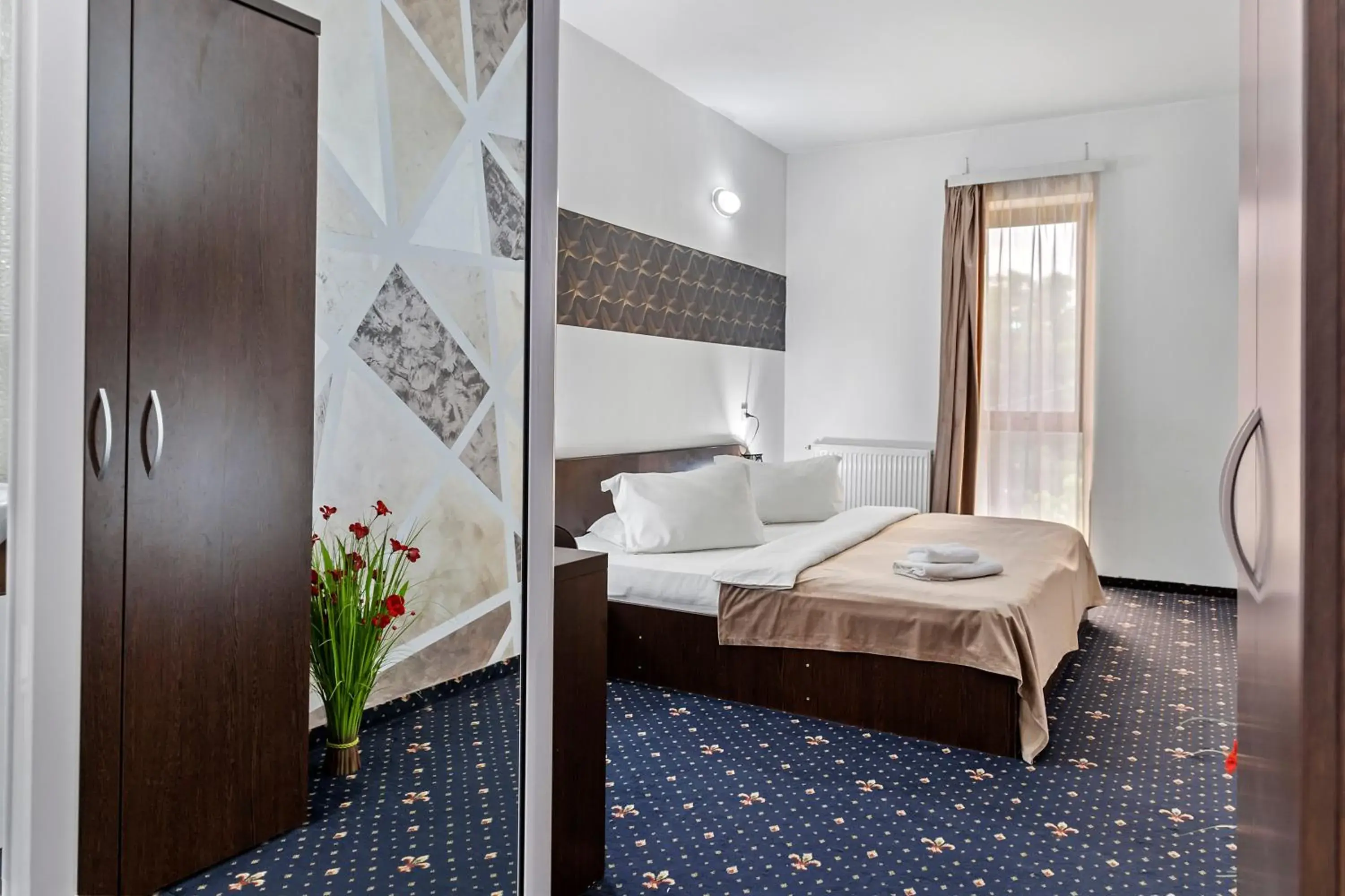 Superior Double Room in Hotel Charter Otopeni Superior Double Room in Hotel Charter Otopeni