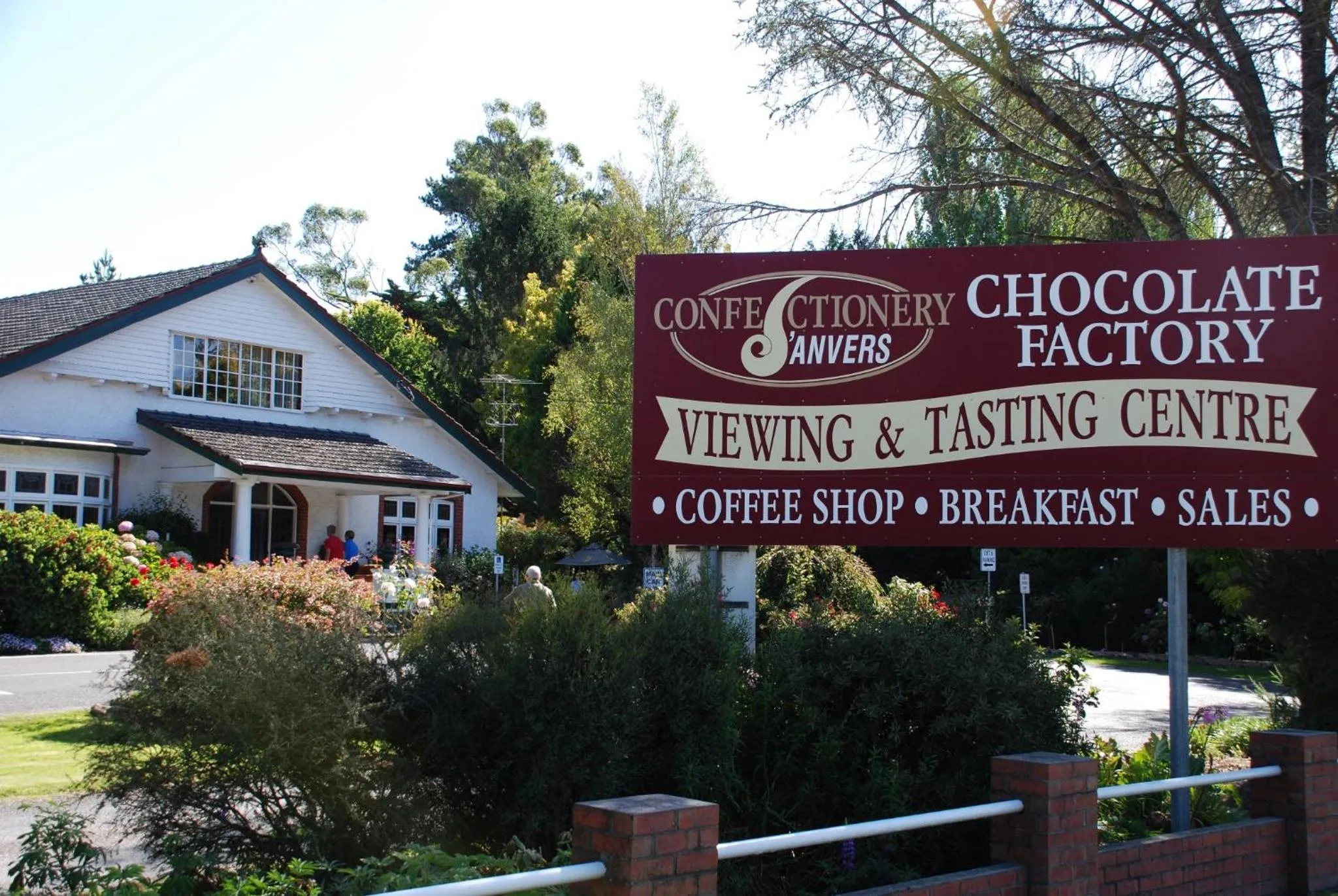 Off site in Barclay Motor Inn