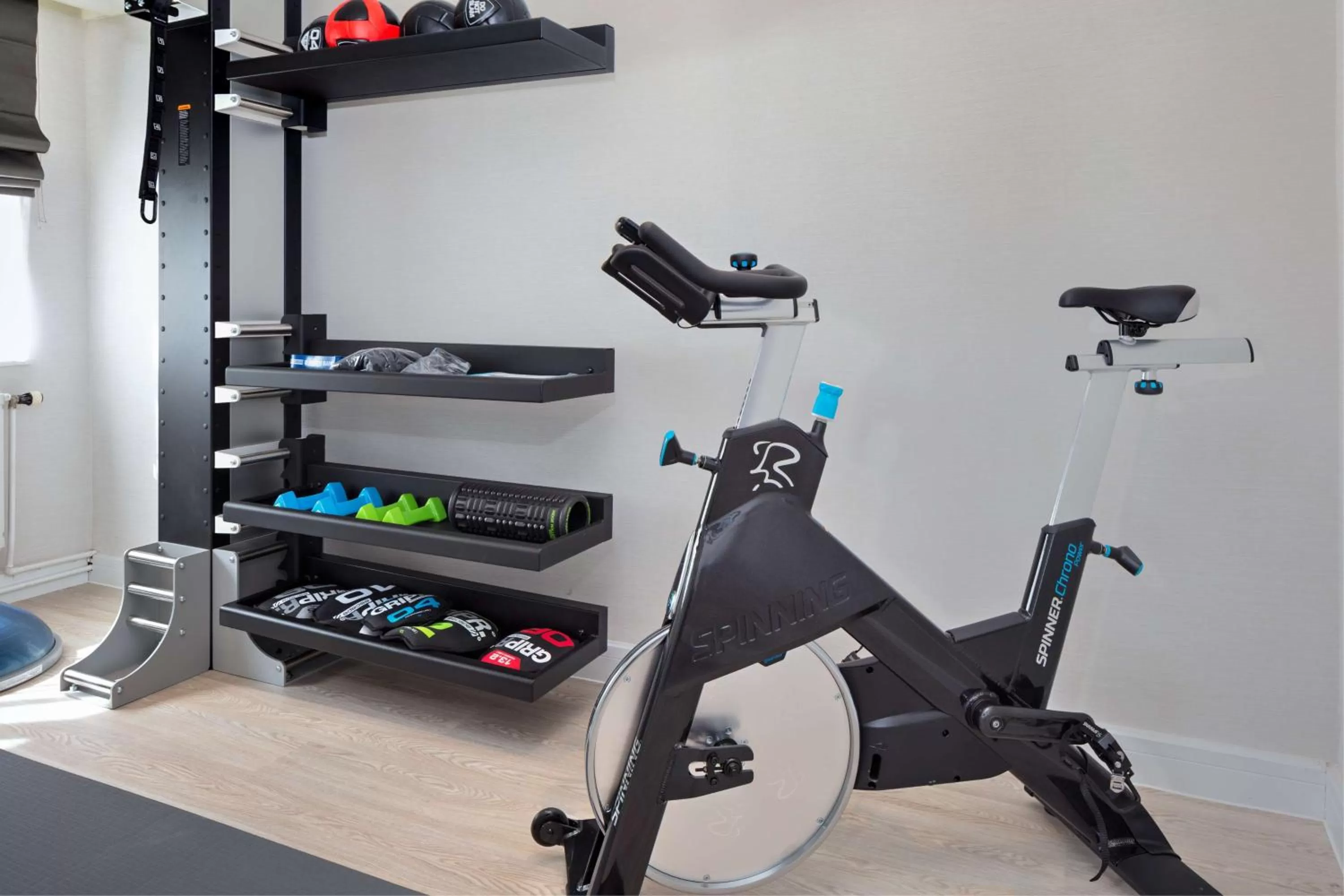 Photo of the whole room in DoubleTree by Hilton London Elstree