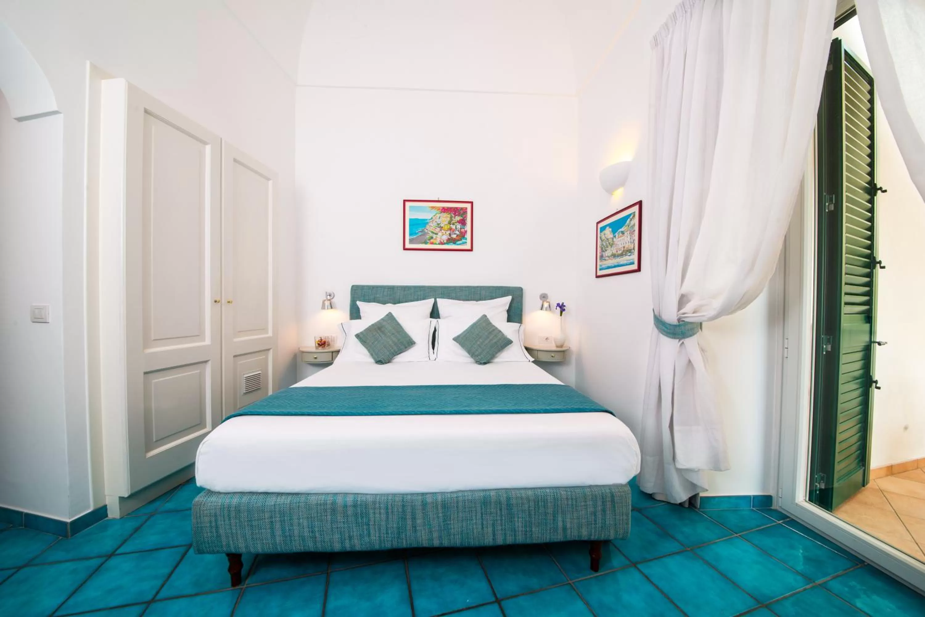 Bed in Residenza Pansa B&B