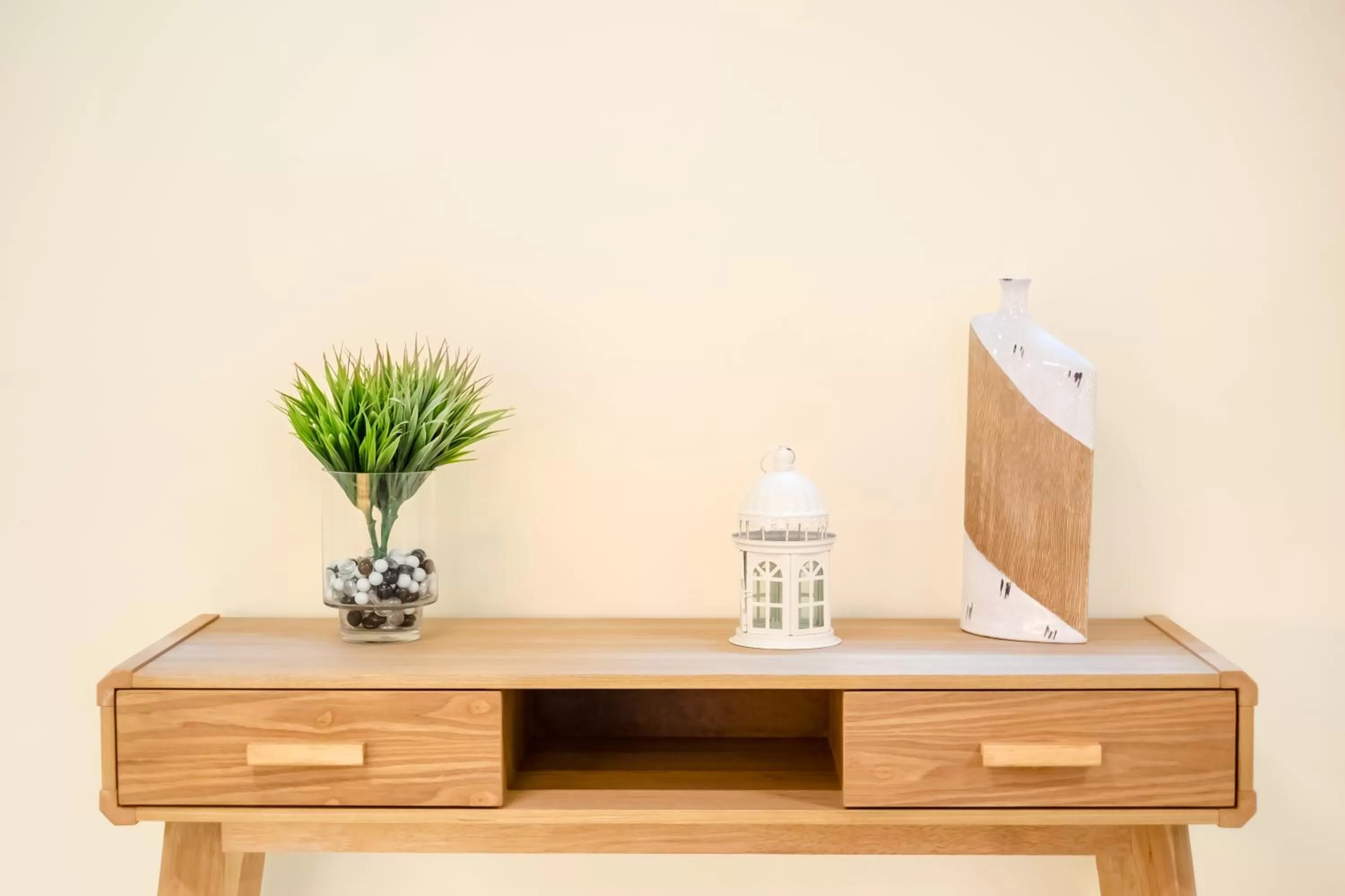 Property building in Bridge Hotel