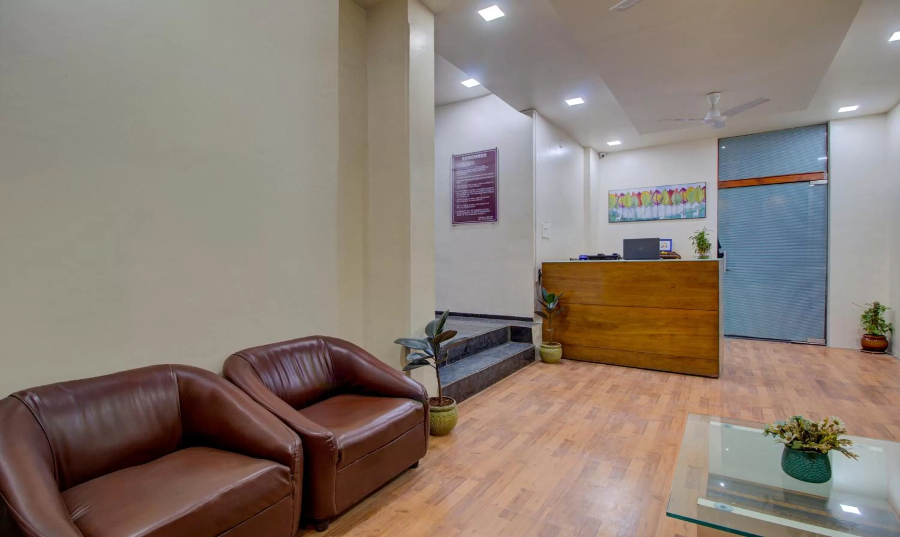 Seating area, Lobby/Reception in Itsy By Treebo - Sky Vista