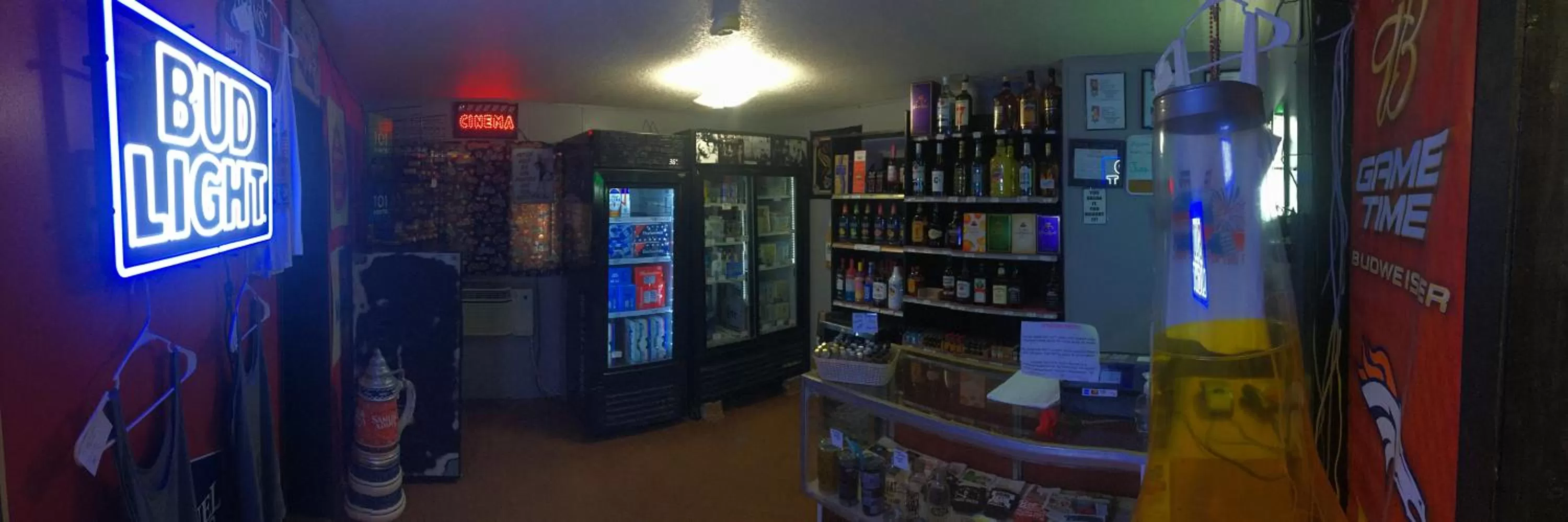 Alcoholic drinks in Sunset View Inn L.L.C