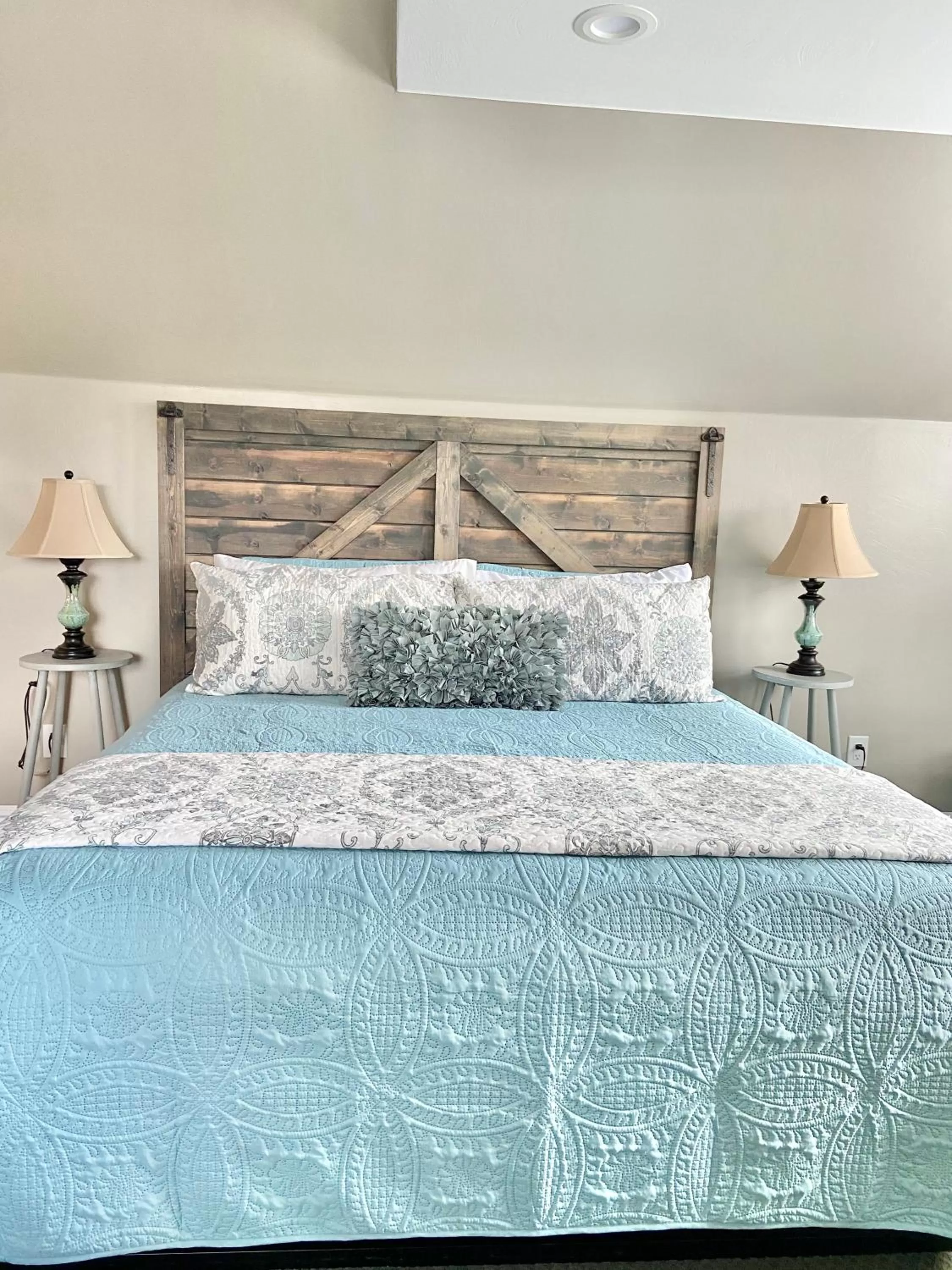 Bedroom, Bed in The Panguitch House